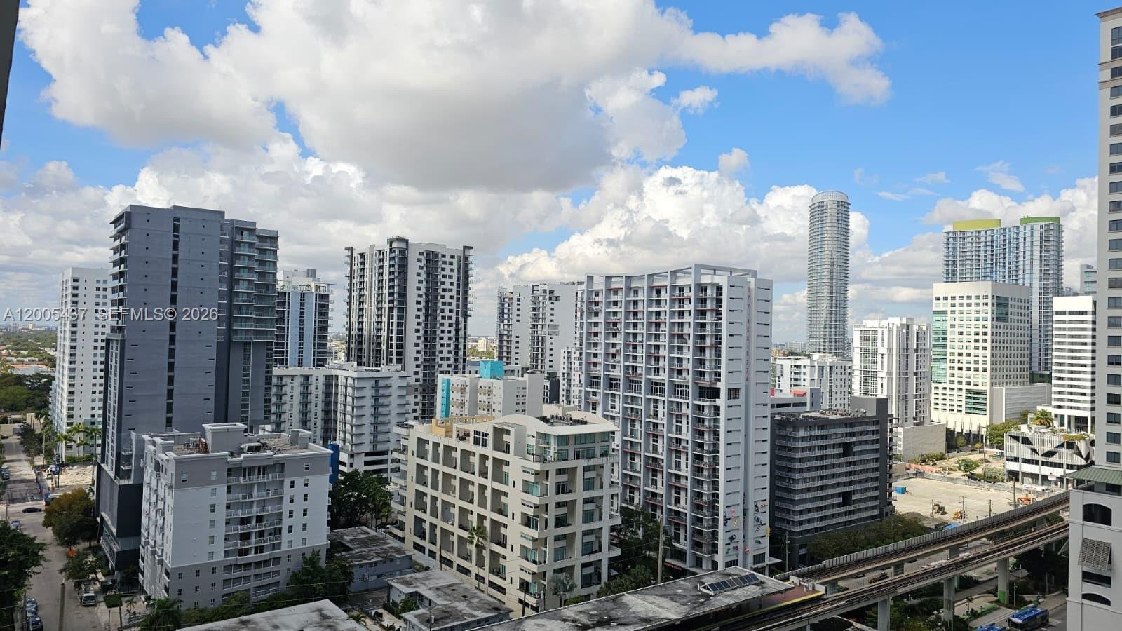 image Axis on Brickell North11