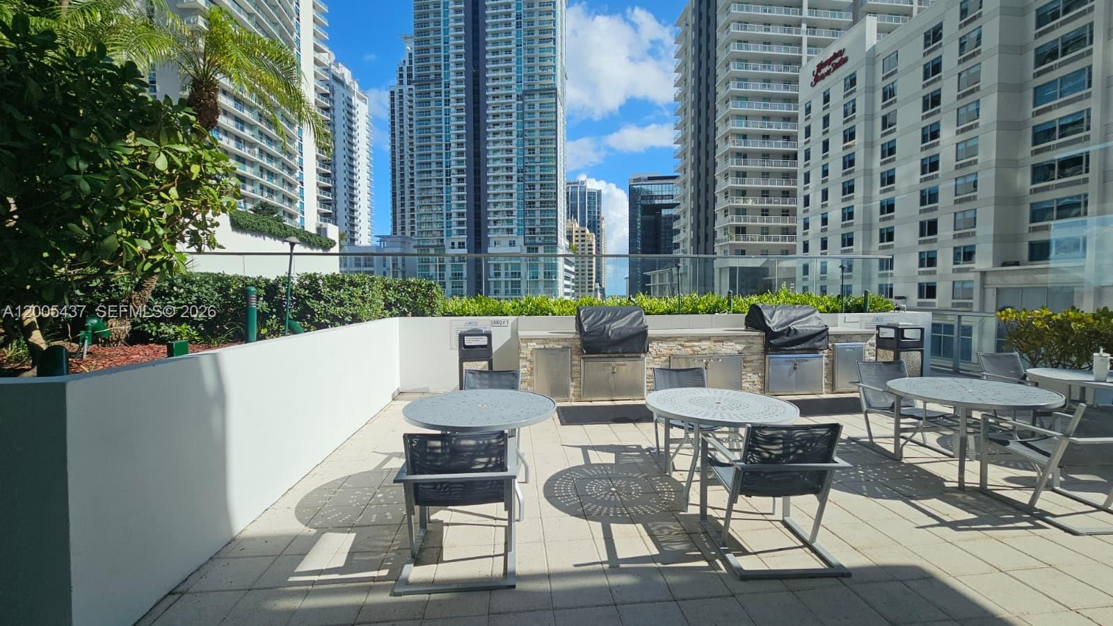 image Axis on Brickell North17