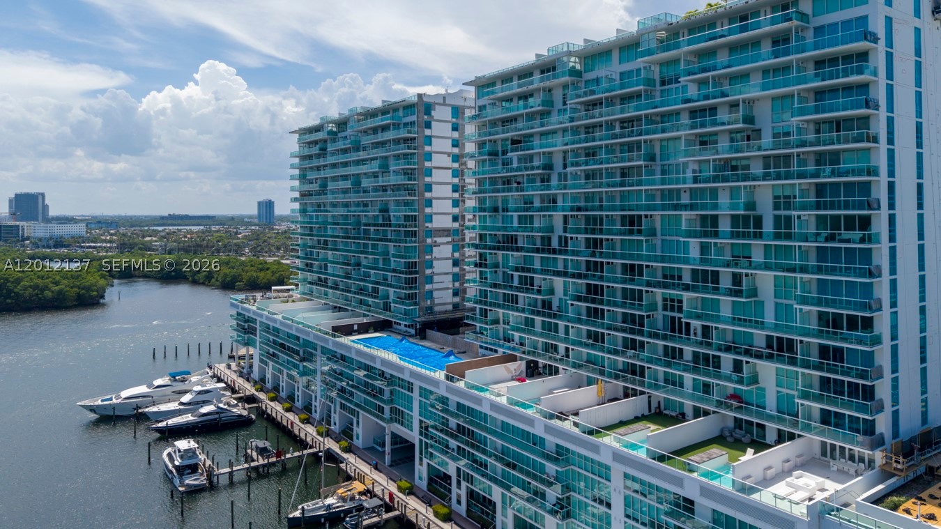 image 400 Sunny Isles43