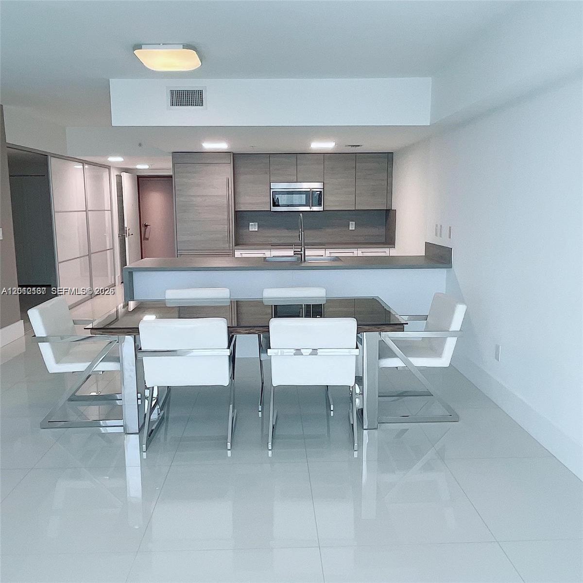 400 Sunny Isles Blvd #1903 Sunny Isles Beach, FL 33160