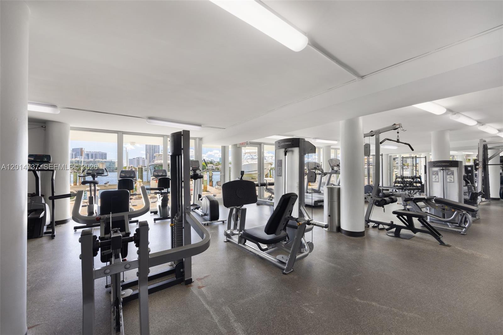900 Bay Dr #1005 + Dock DS14 Miami Beach, FL 33141