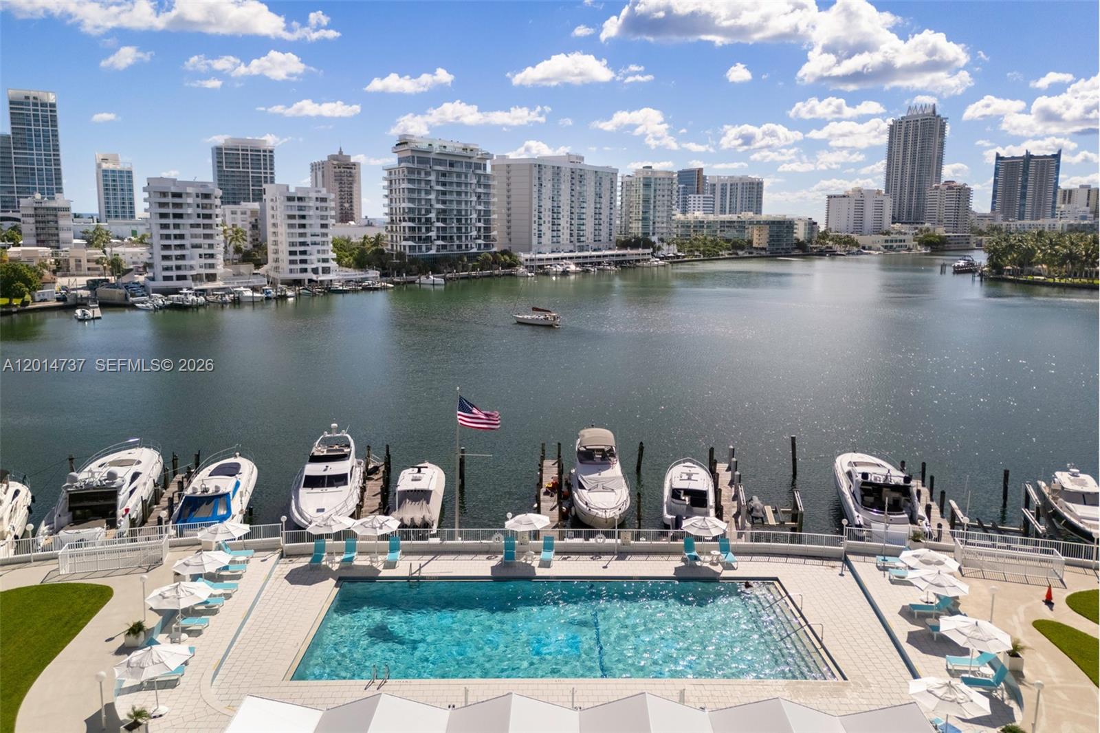 900 Bay Dr #1005 + Dock DS14 Miami Beach, FL 33141