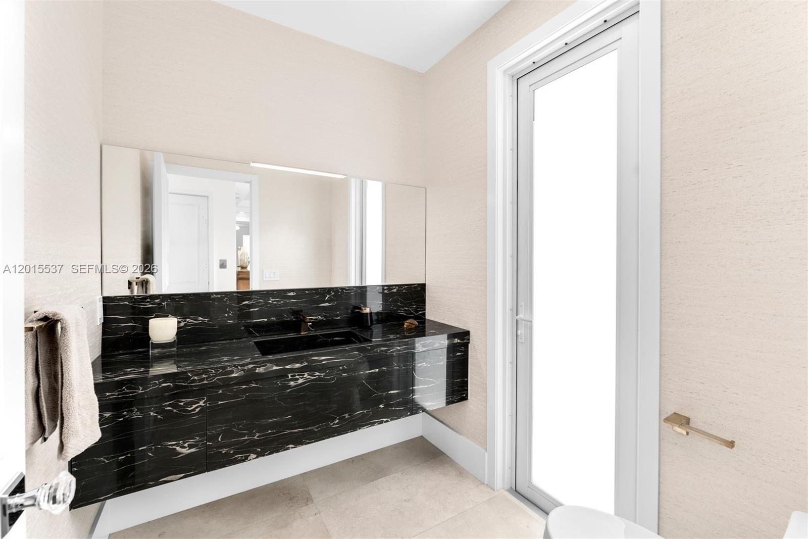 3 Turtle Walk Key Biscayne, FL 33149