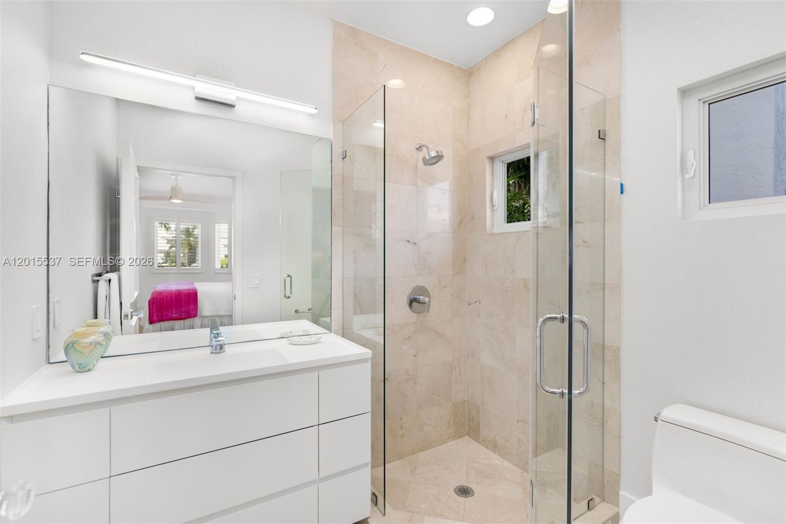3 Turtle Walk Key Biscayne, FL 33149