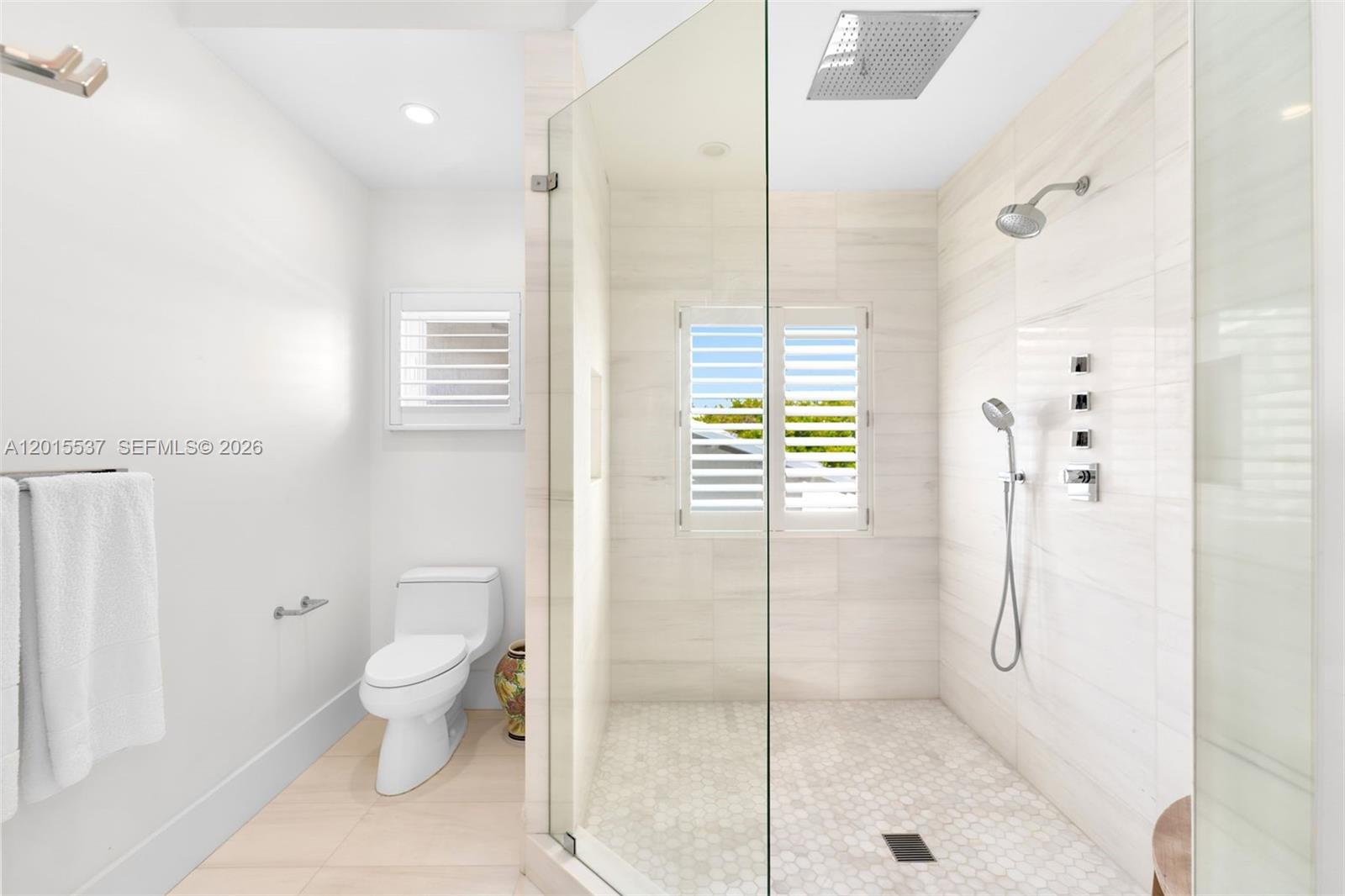 3 Turtle Walk Key Biscayne, FL 33149