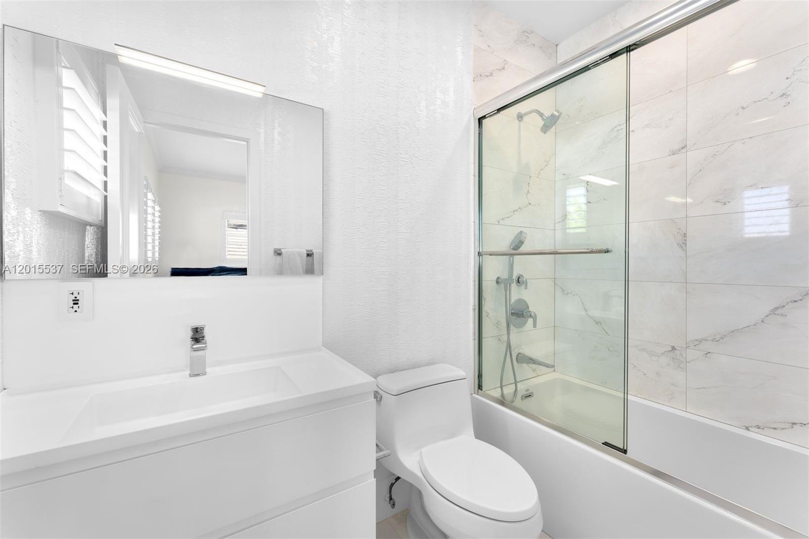 3 Turtle Walk Key Biscayne, FL 33149