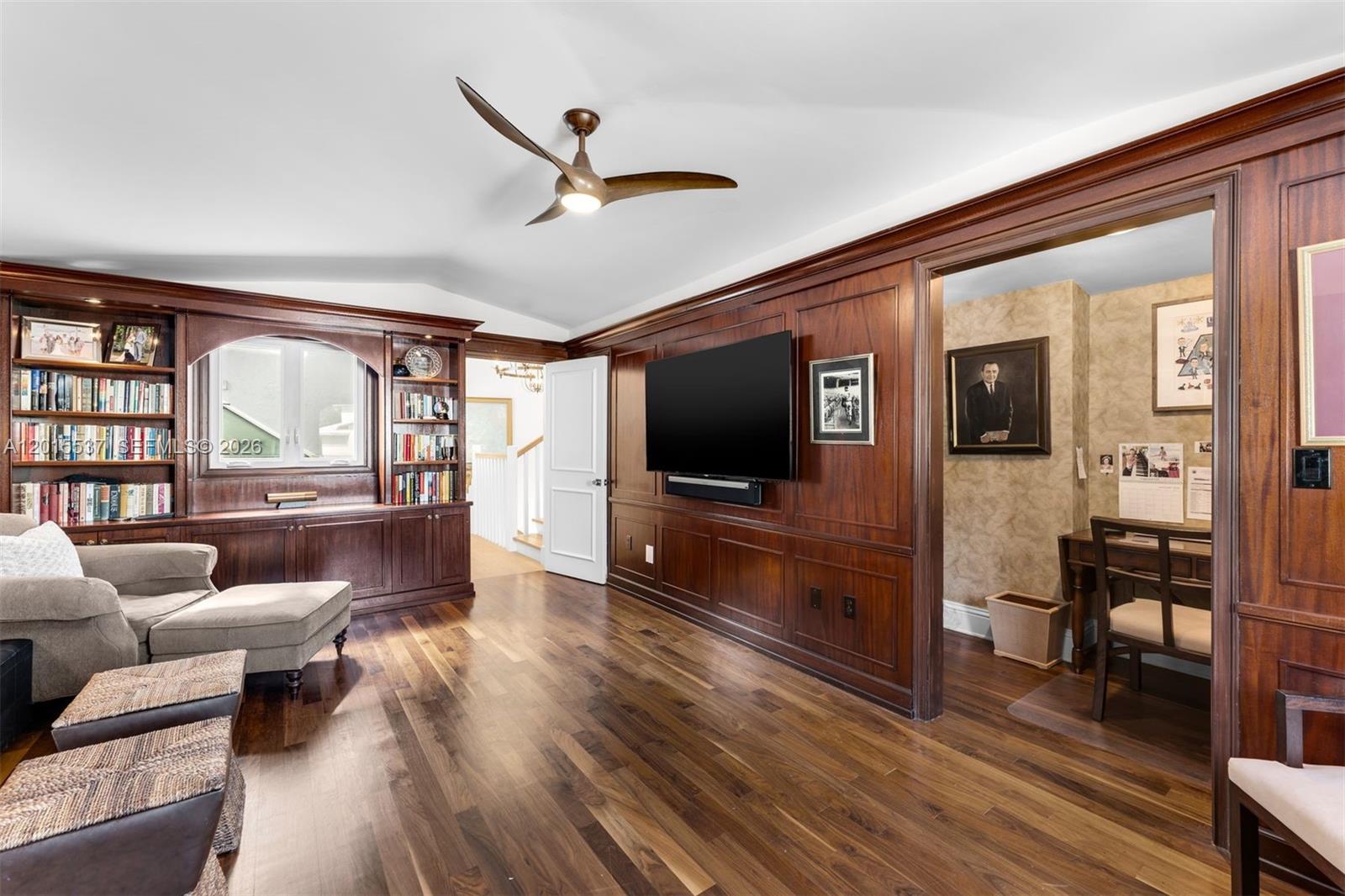3 Turtle Walk Key Biscayne, FL 33149
