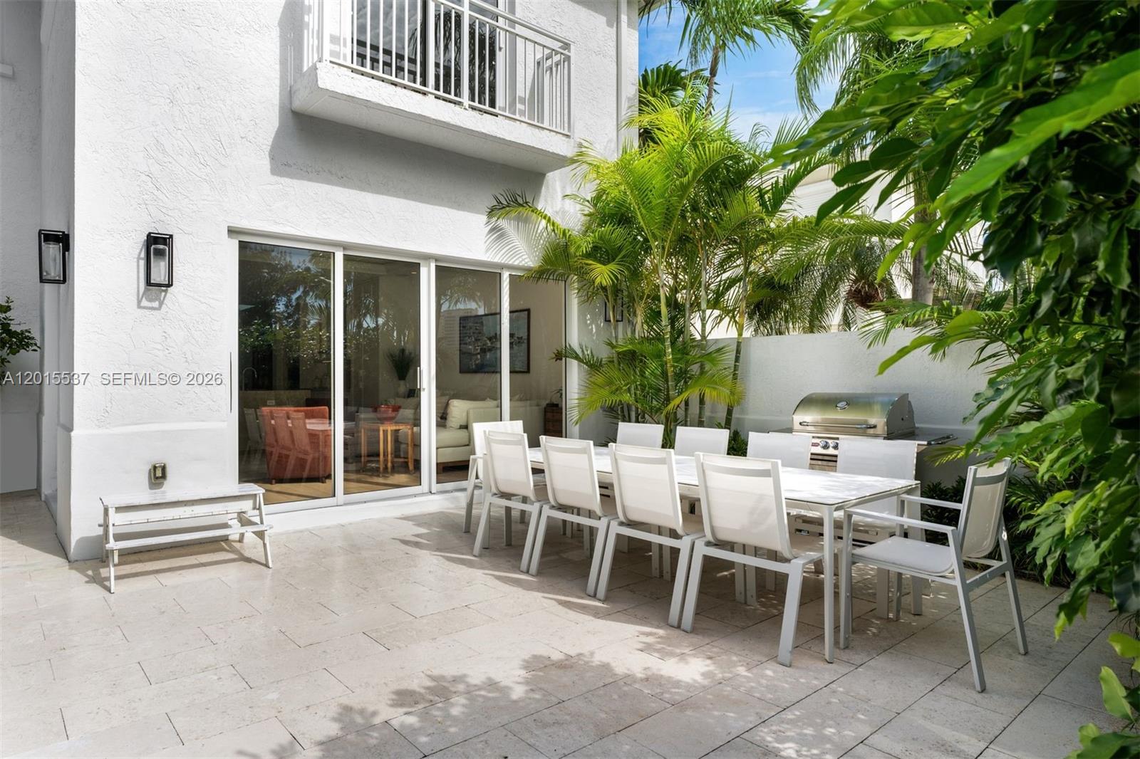 3 Turtle Walk Key Biscayne, FL 33149