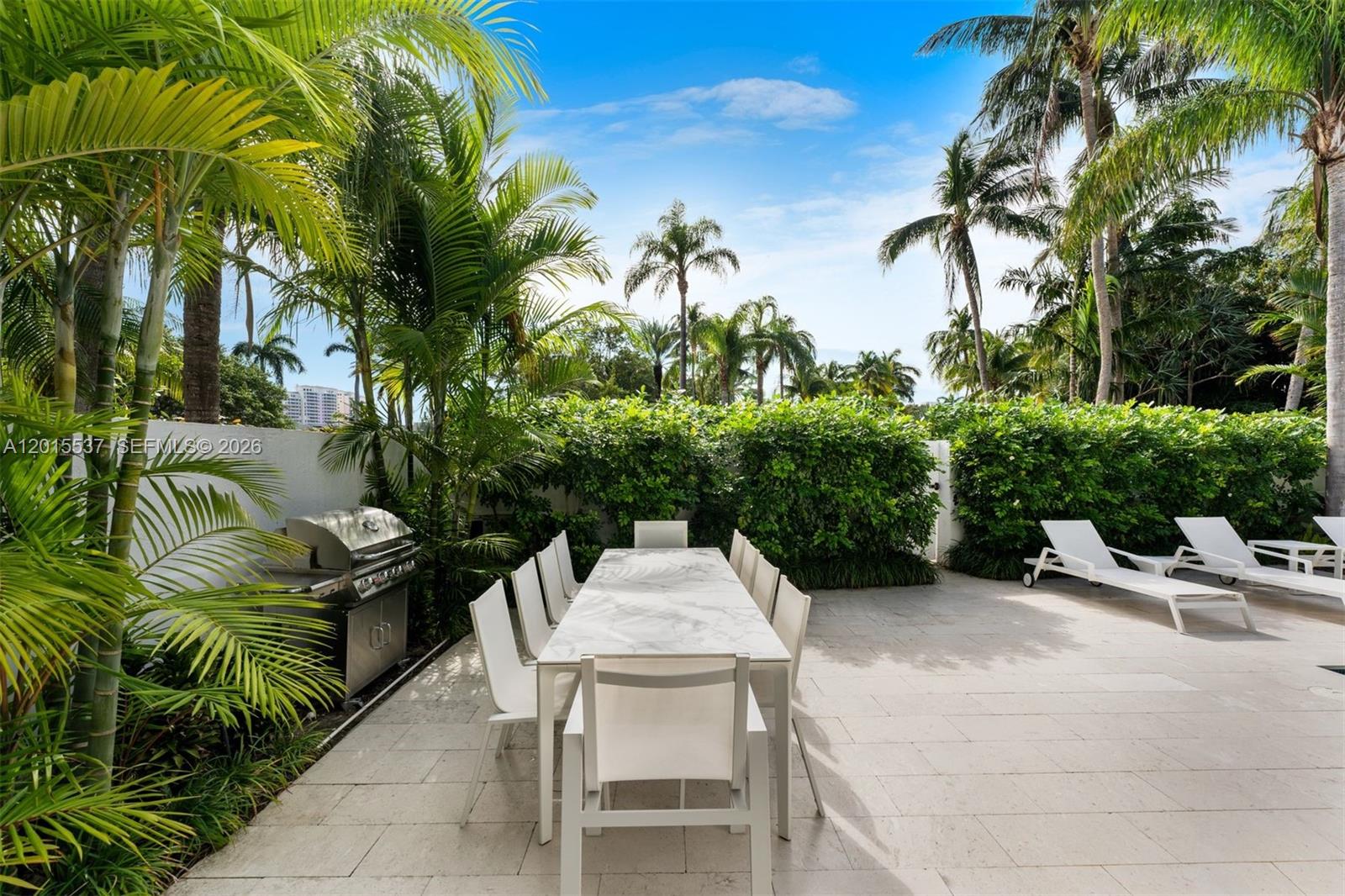 3 Turtle Walk Key Biscayne, FL 33149