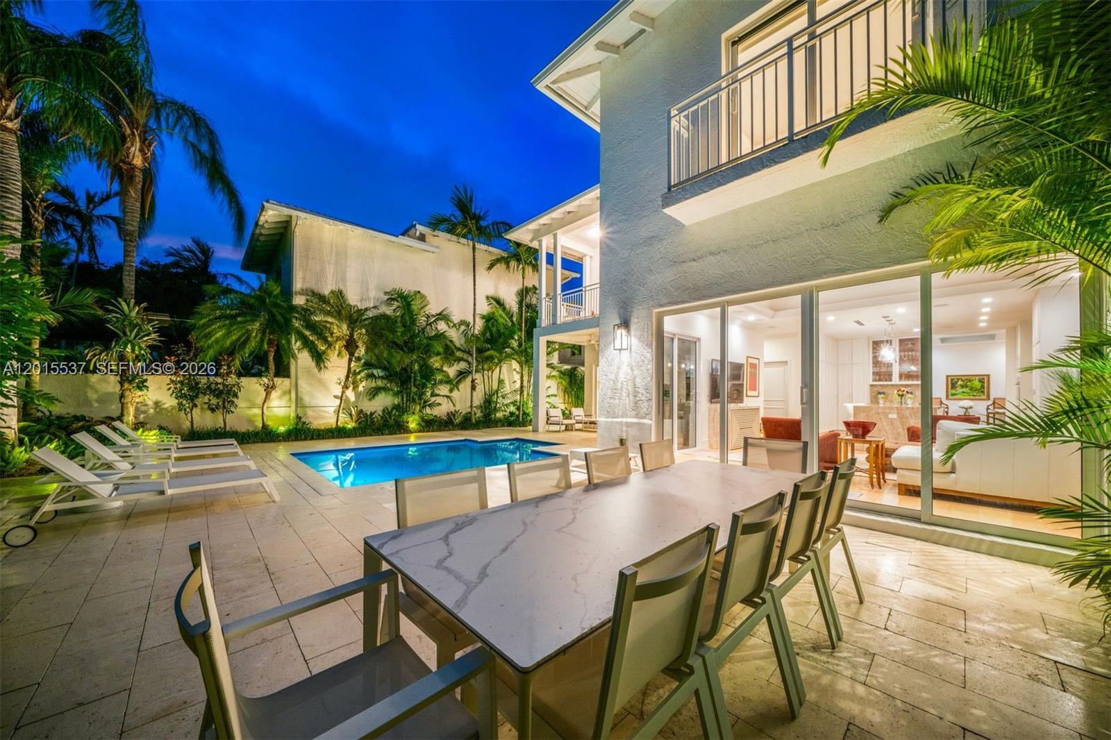 3 Turtle Walk Key Biscayne, FL 33149