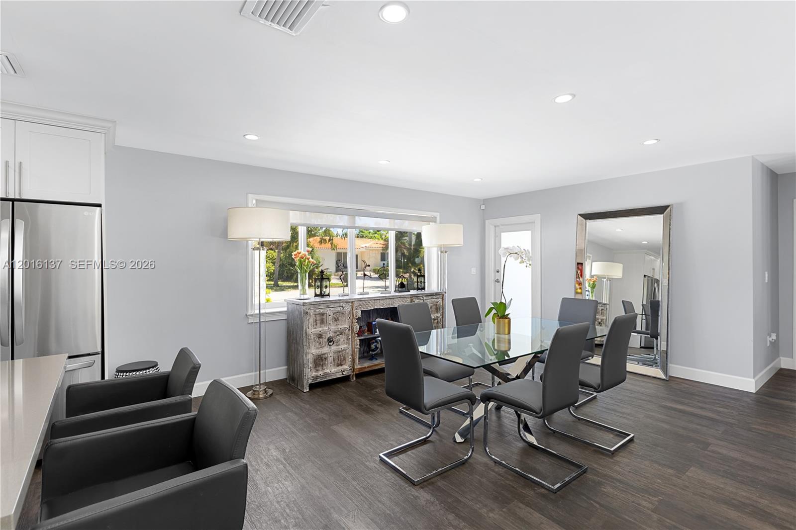 2010 Alamanda Dr North Miami, FL 33181