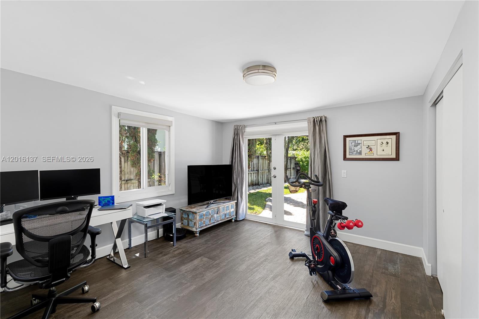 2010 Alamanda Dr North Miami, FL 33181