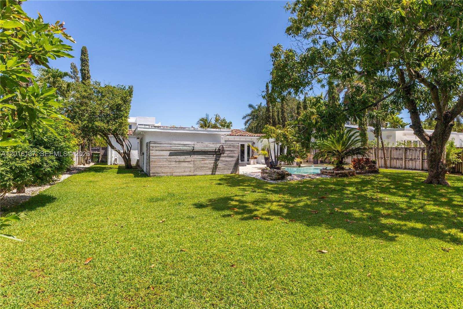 2010 Alamanda Dr North Miami, FL 33181