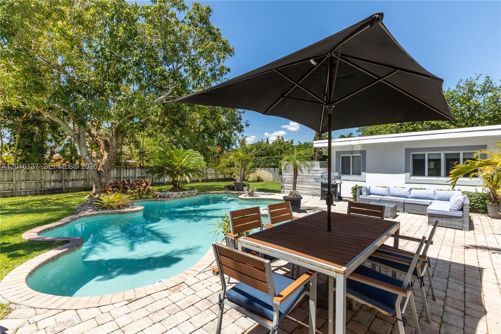 2010 Alamanda Dr North Miami, FL 33181