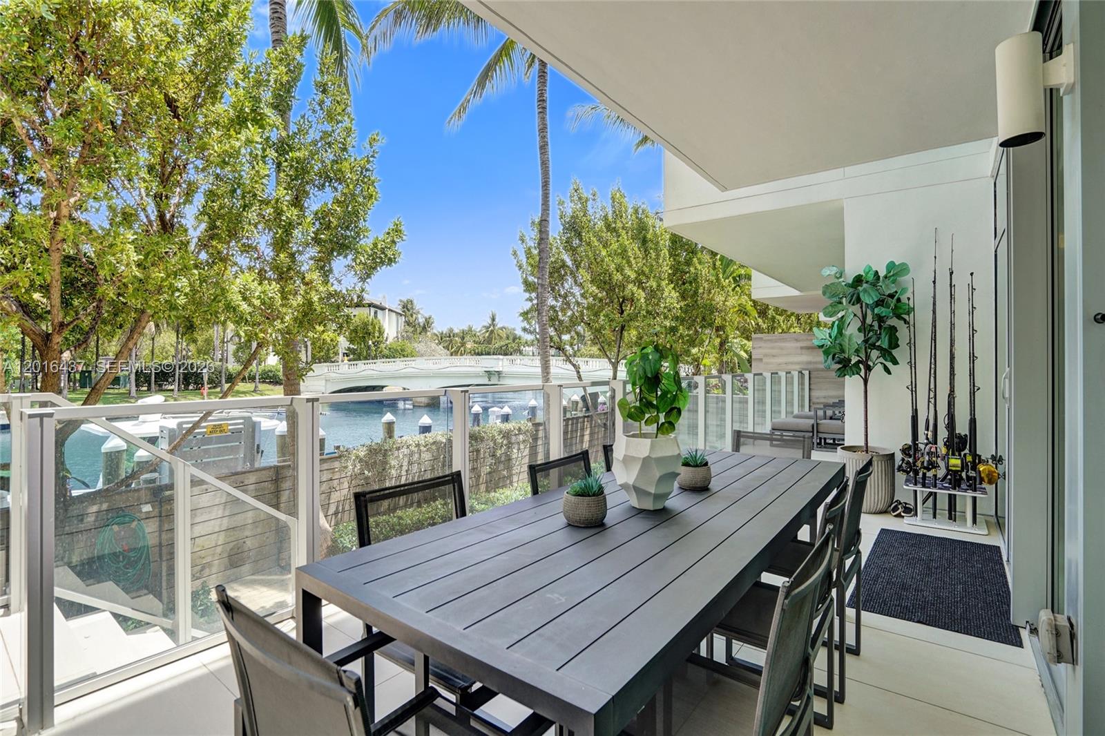 1201 20th St #204 Miami Beach, FL 33139