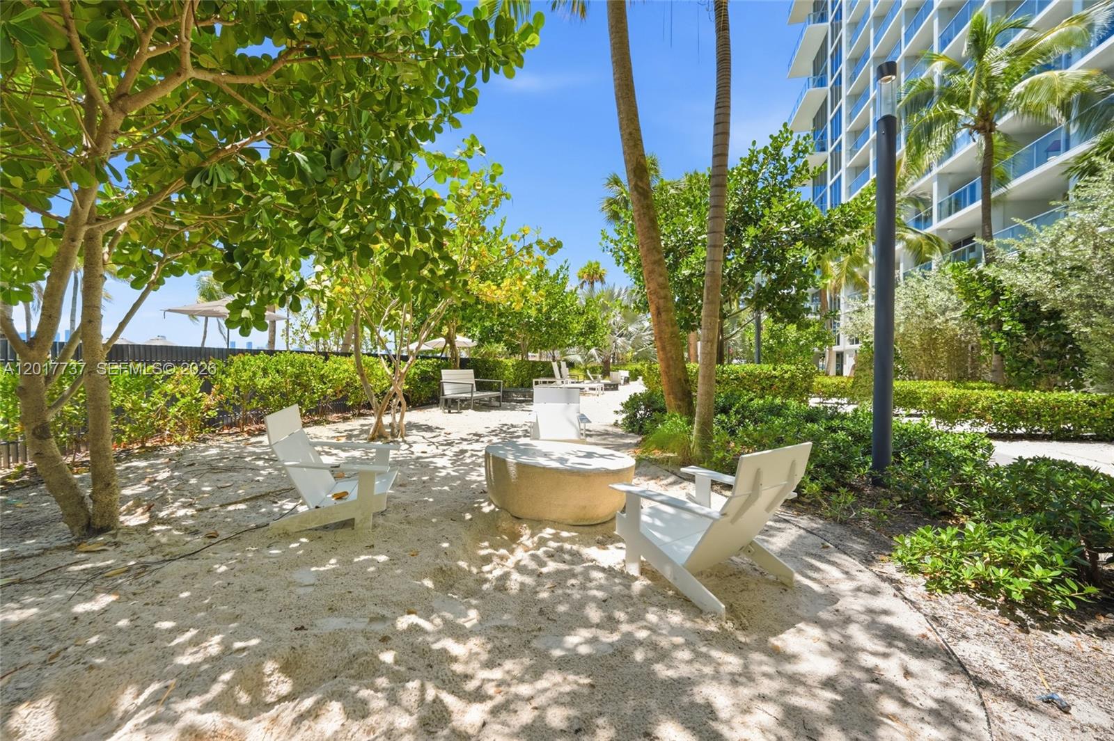 1500 Bay Rd #666S Miami Beach, FL 33139