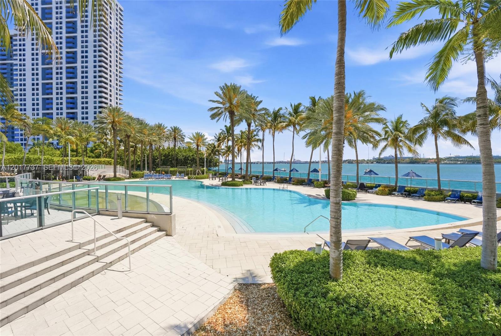 1500 Bay Rd #666S Miami Beach, FL 33139