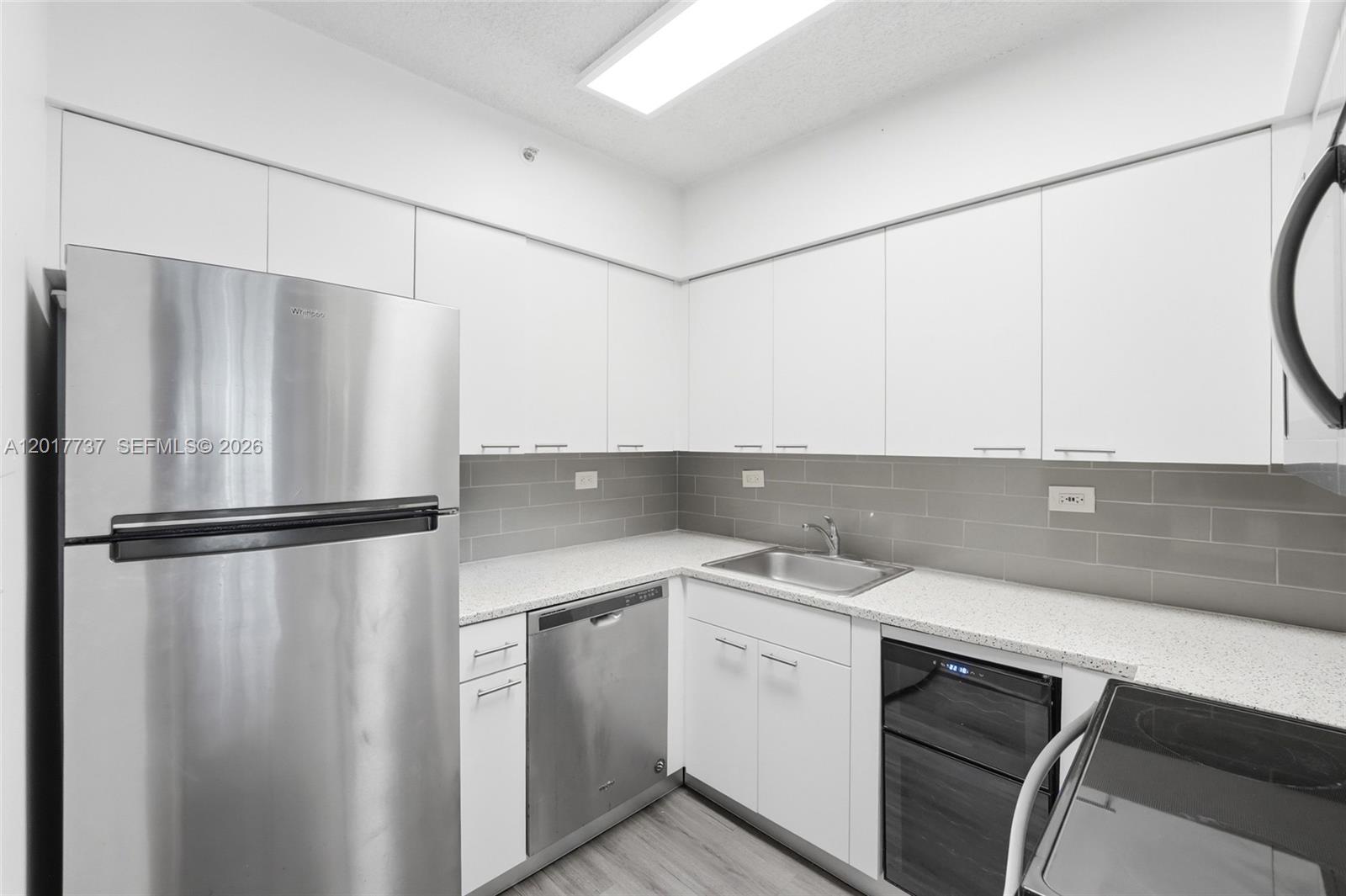 1500 Bay Rd #666S Miami Beach, FL 33139