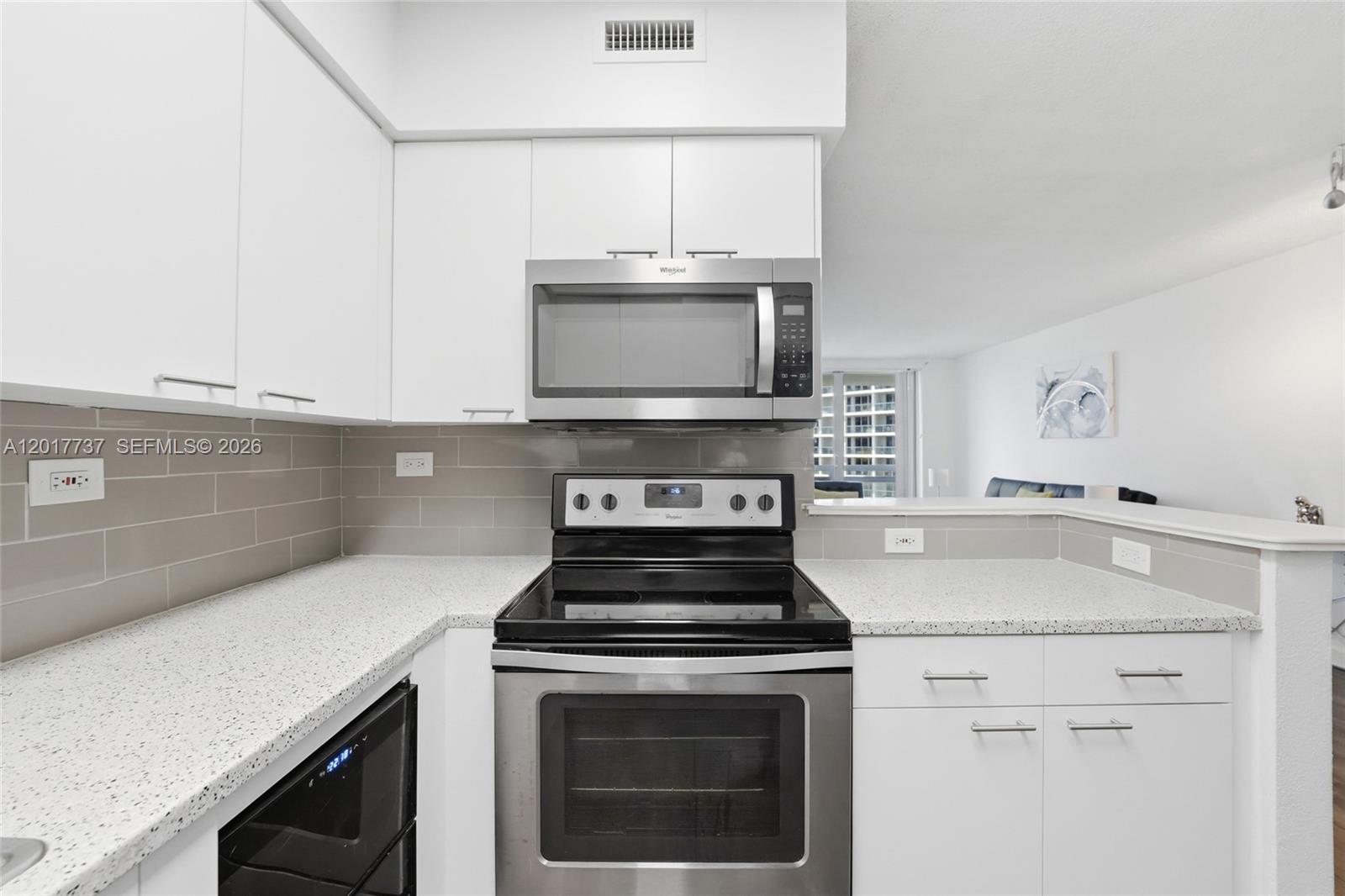 1500 Bay Rd #666S Miami Beach, FL 33139