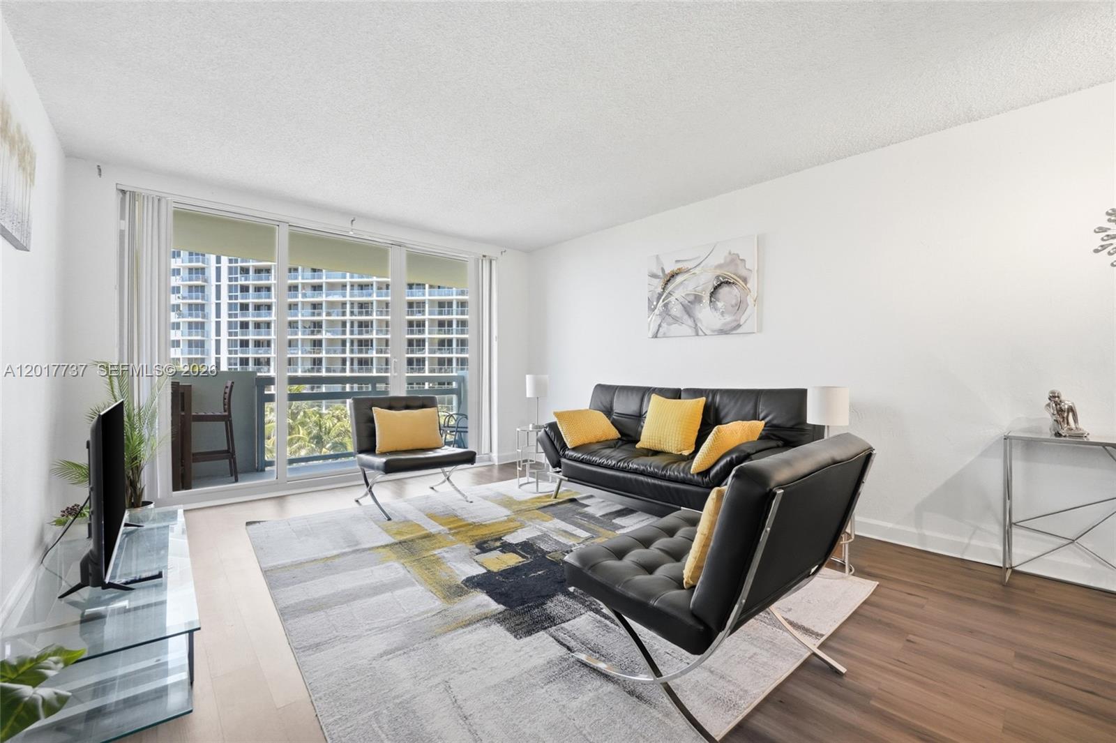 1500 Bay Rd #666S Miami Beach, FL 33139
