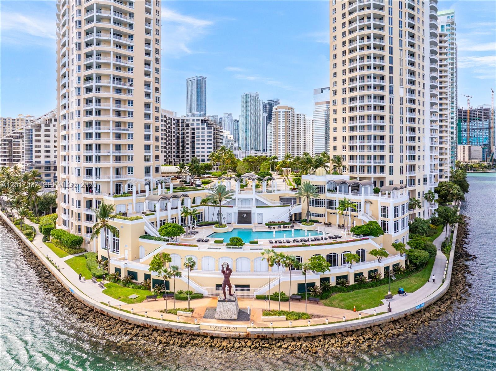 888 Brickell Key Dr #1207 Miami, FL 33131