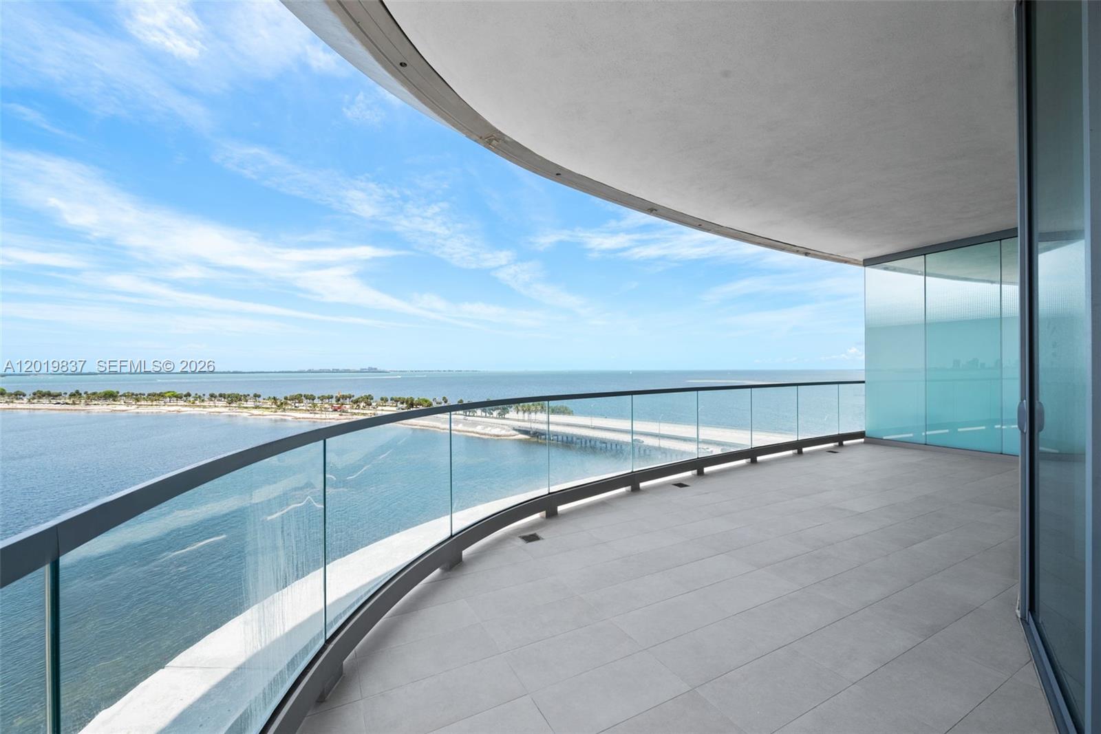 175 SE 25th Rd #801 Miami, FL 33129