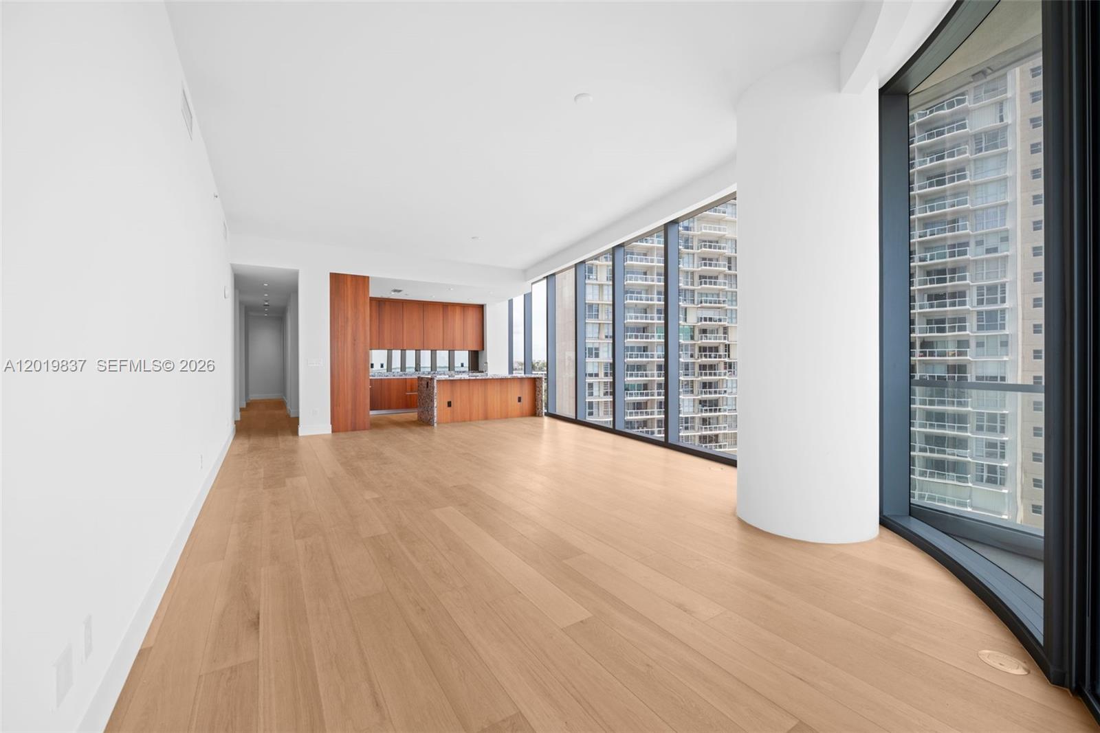 175 SE 25th Rd #801 Miami, FL 33129