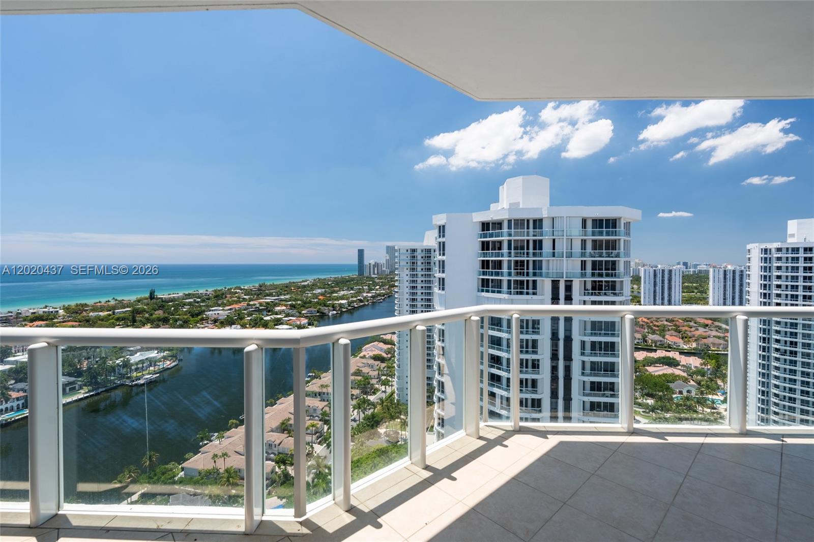 21200 Point Pl #2802 Aventura, FL 33180