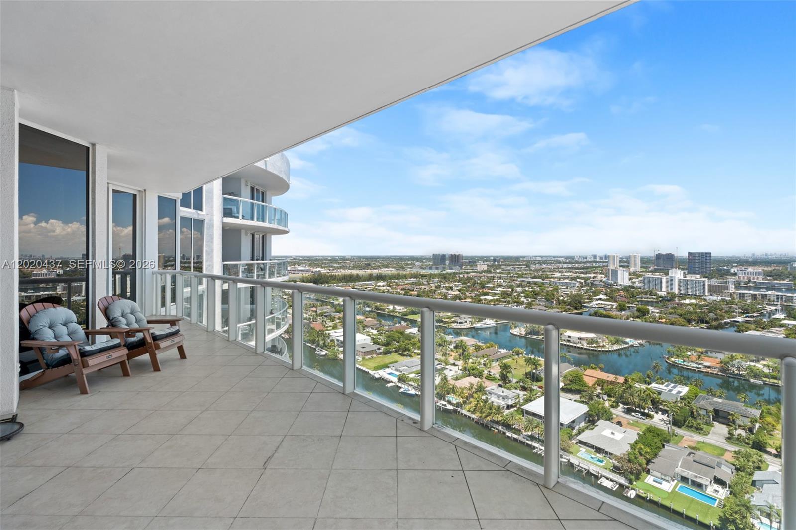 21200 Point Pl #2802 Aventura, FL 33180