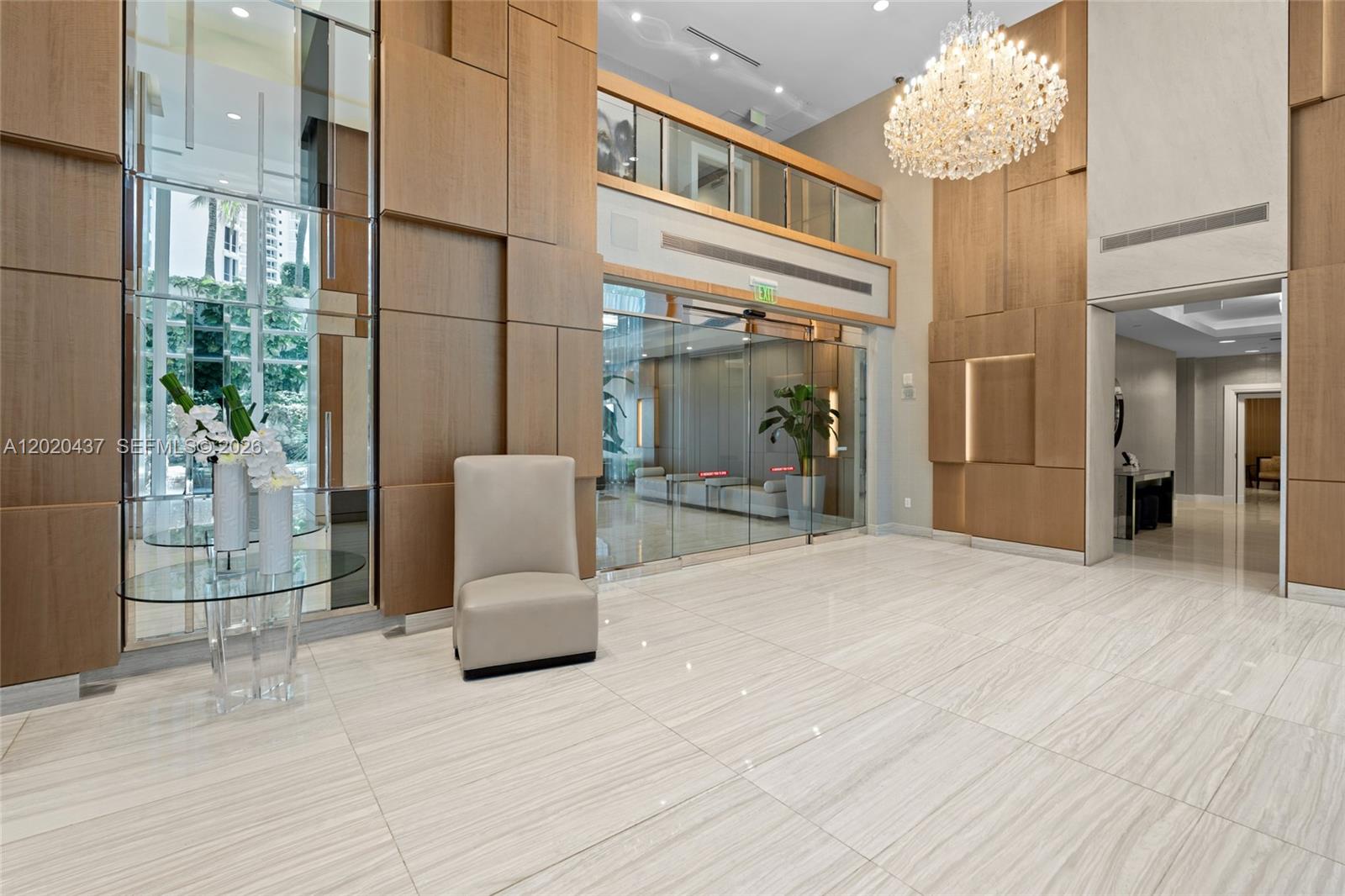 21200 Point Pl #2802 Aventura, FL 33180