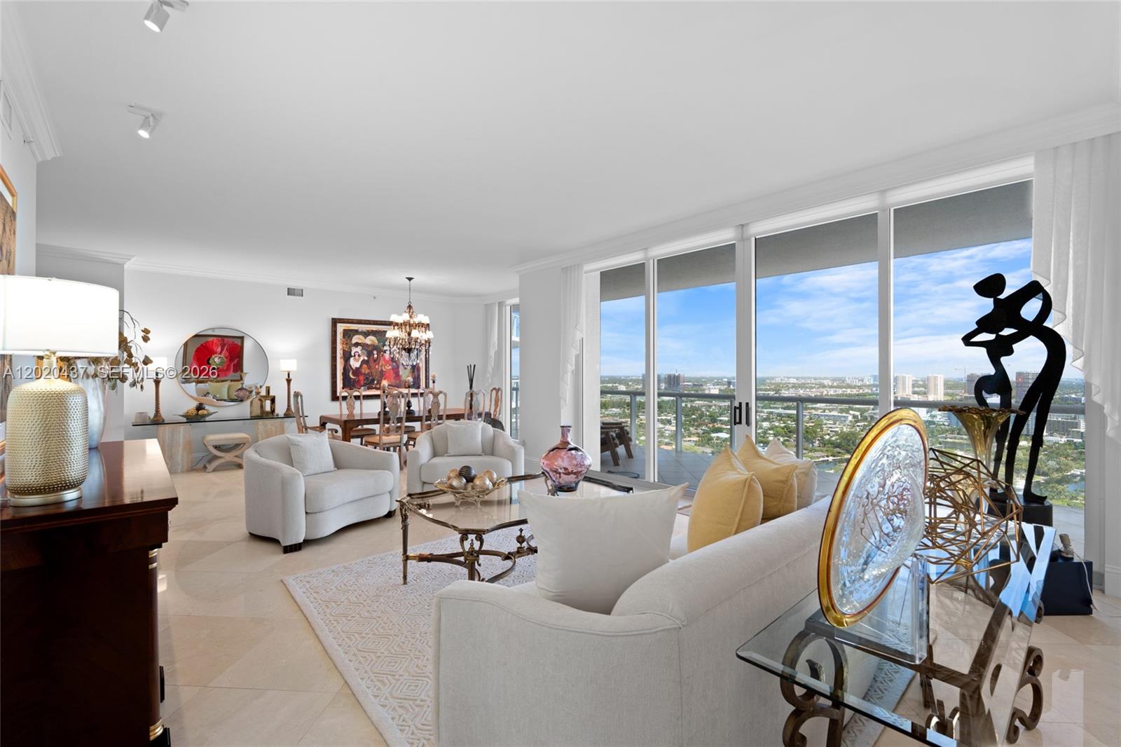 21200 Point Pl #2802 Aventura, FL 33180