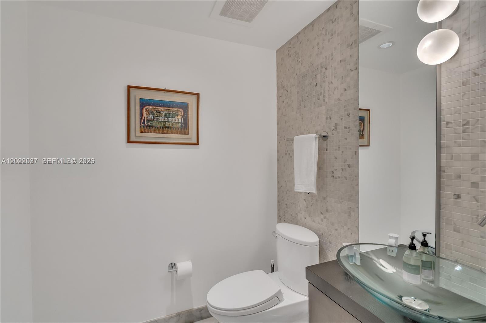 image Epic Residences13