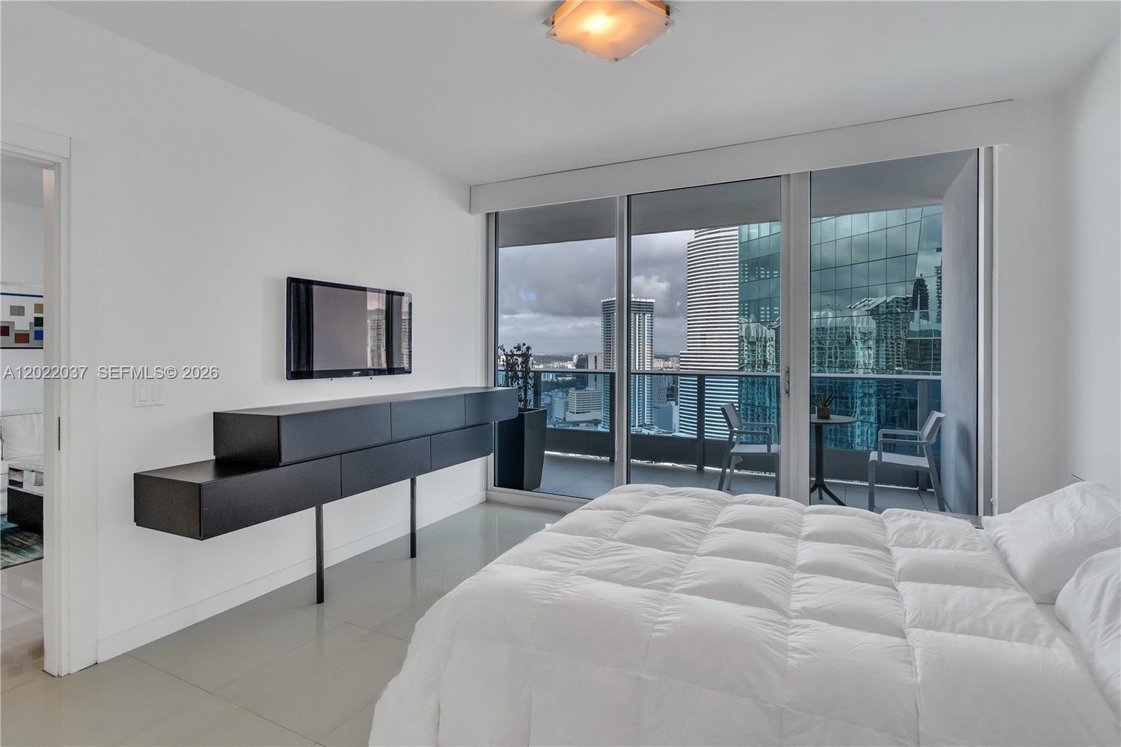 image Epic Residences8