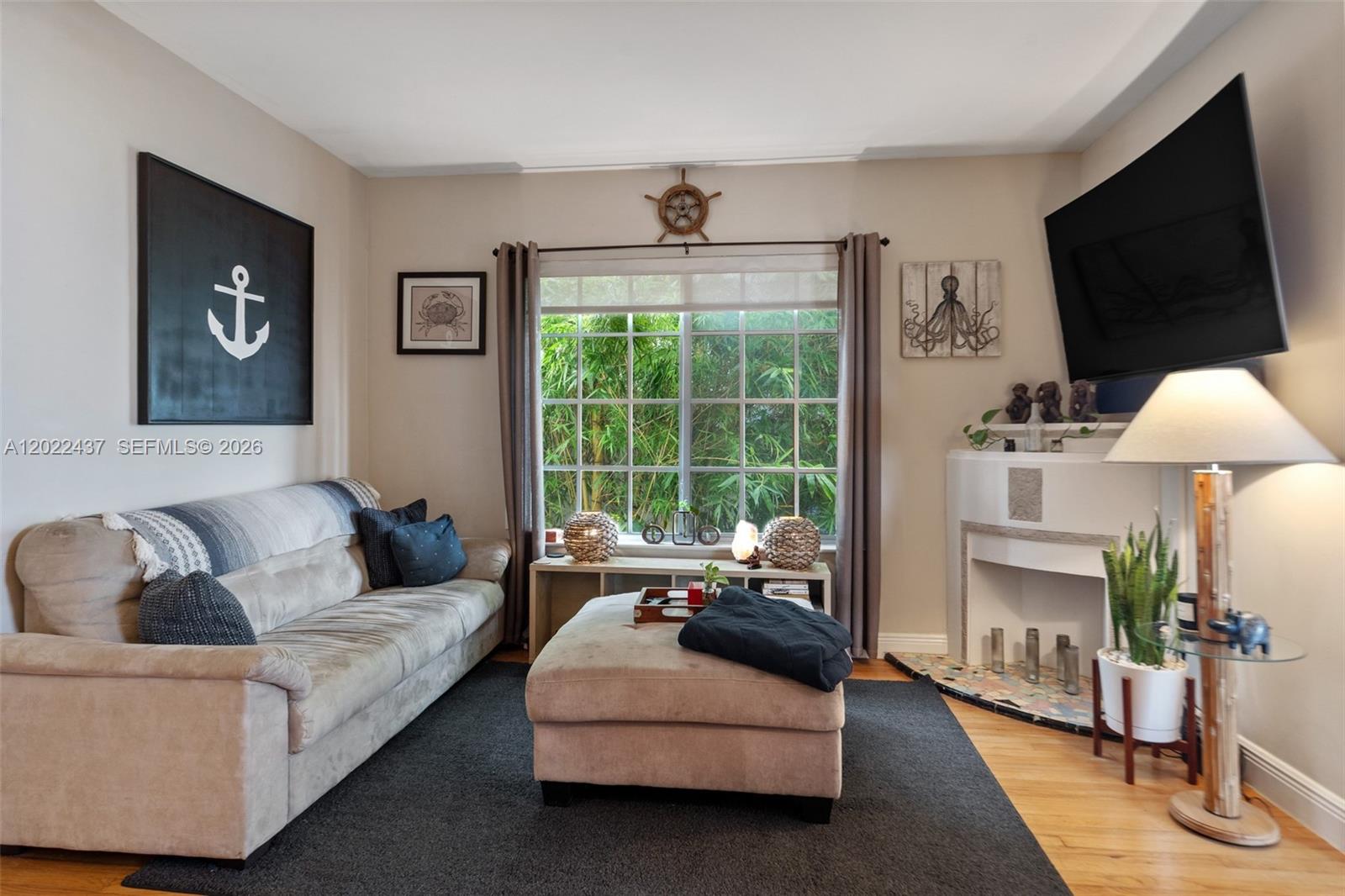 936 Pennsylvania Ave #205