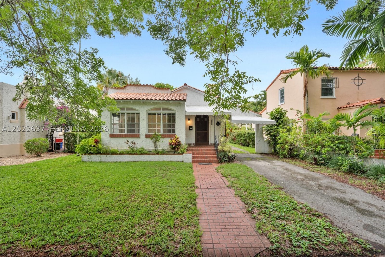 644 Navarre Ave