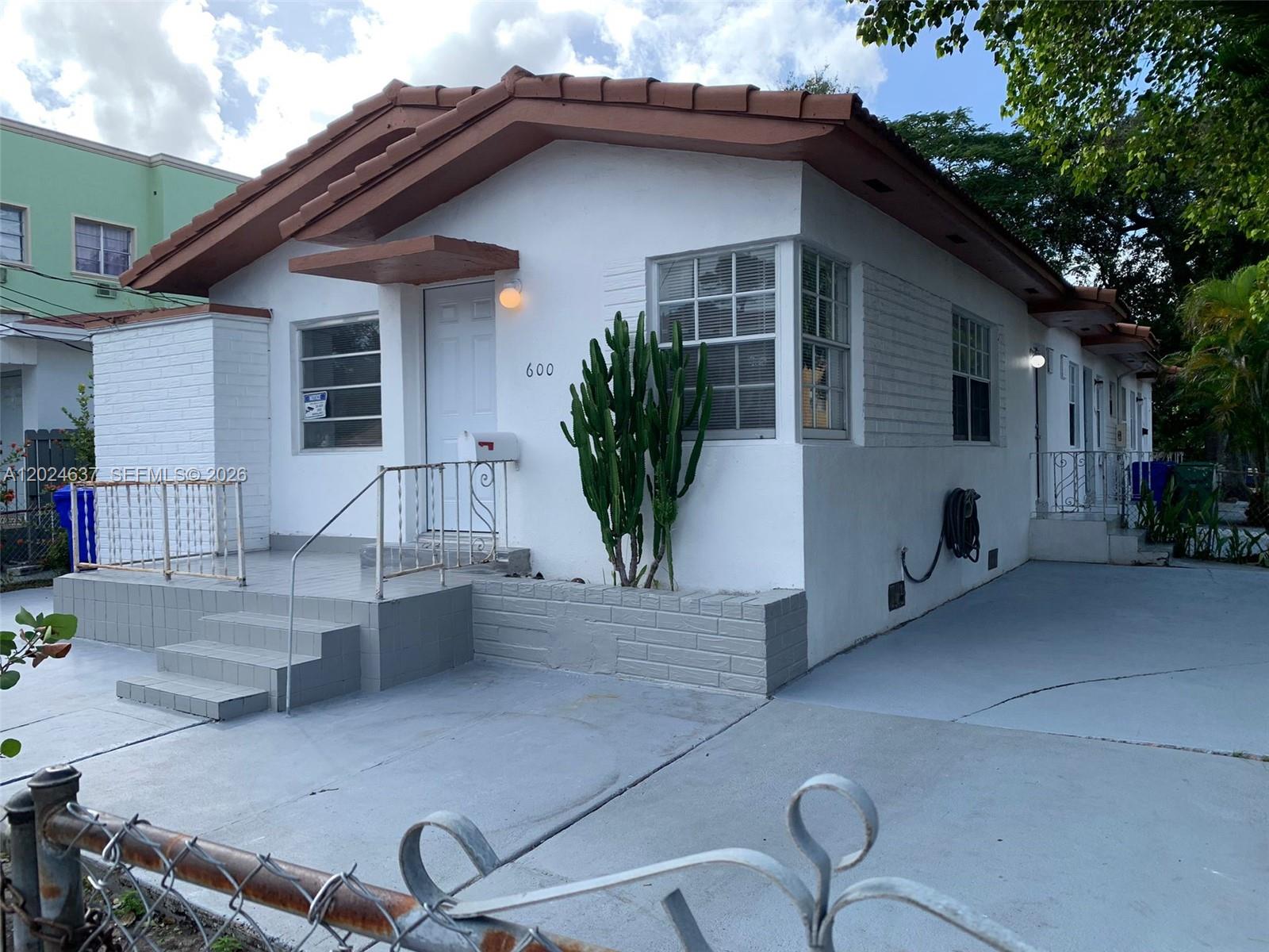 600 SW 16th Ave Miami, FL 33135