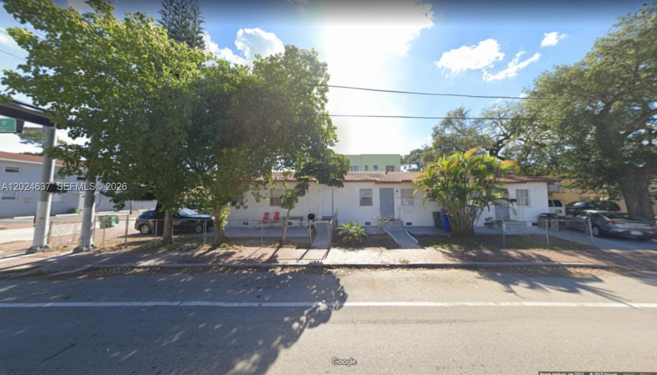 600 SW 16th Ave Miami, FL 33135