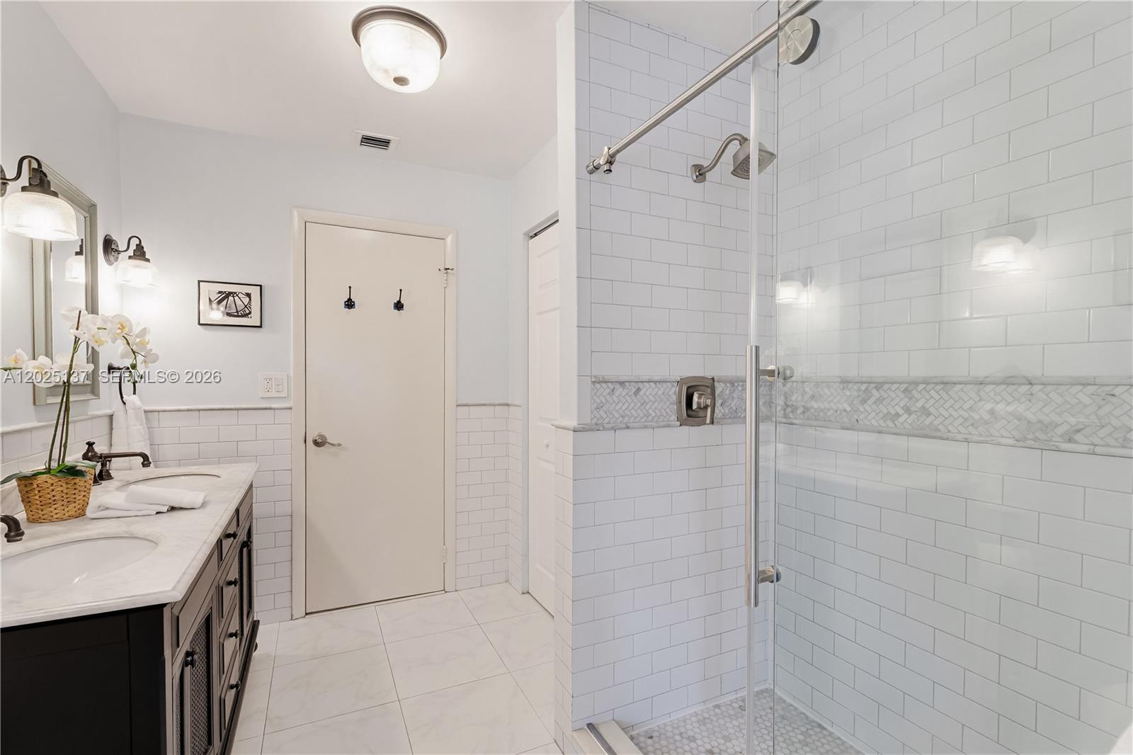 11480 SW 96th Ter Miami, FL 33176