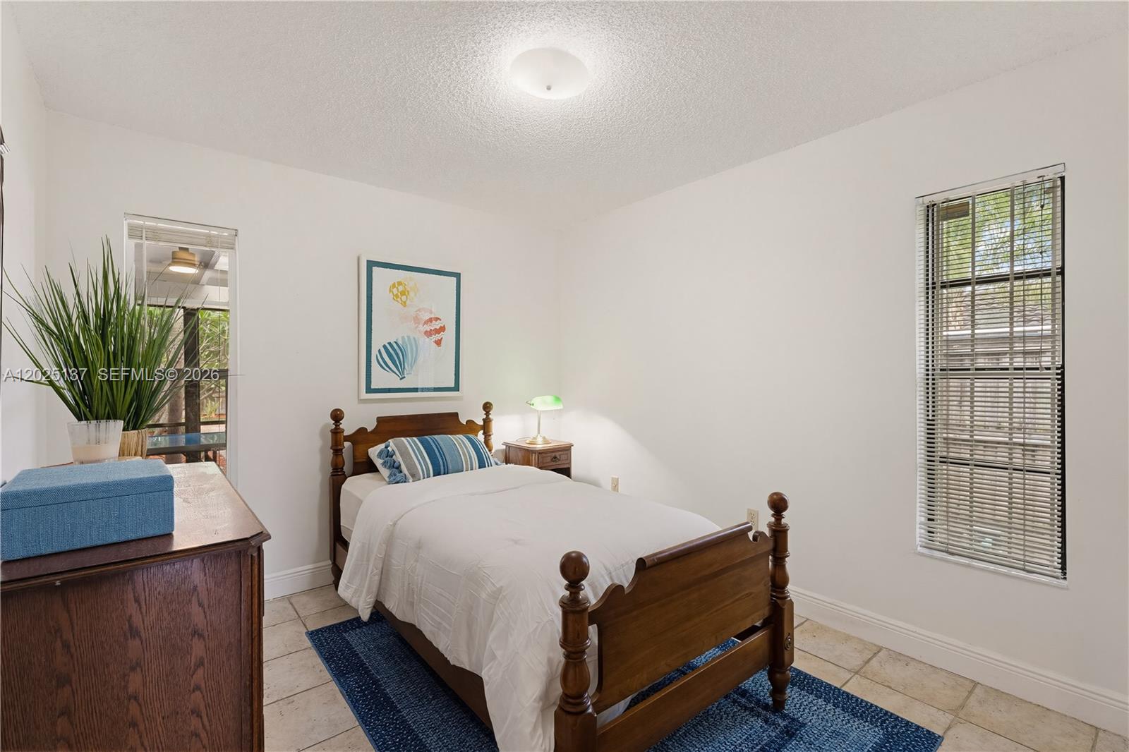 11480 SW 96th Ter Miami, FL 33176