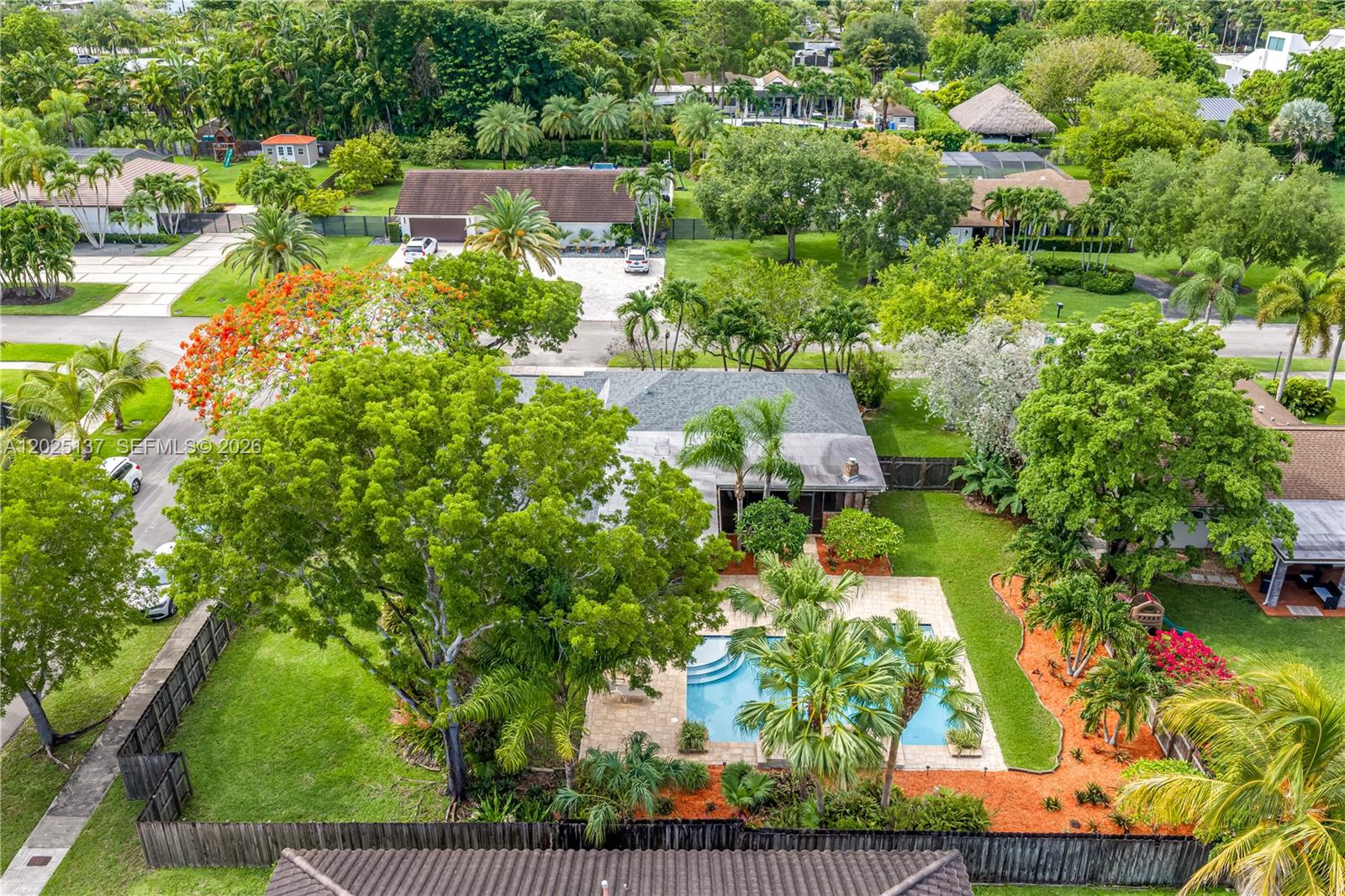 11480 SW 96th Ter Miami, FL 33176