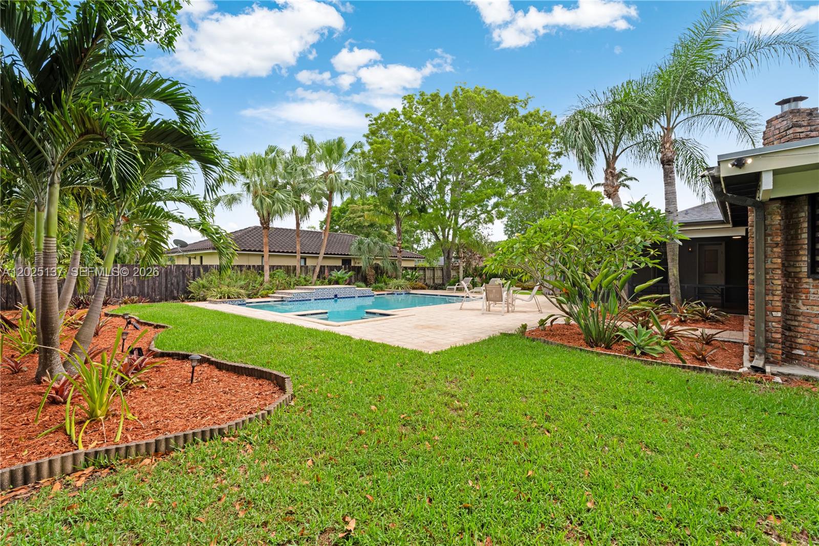 11480 SW 96th Ter Miami, FL 33176