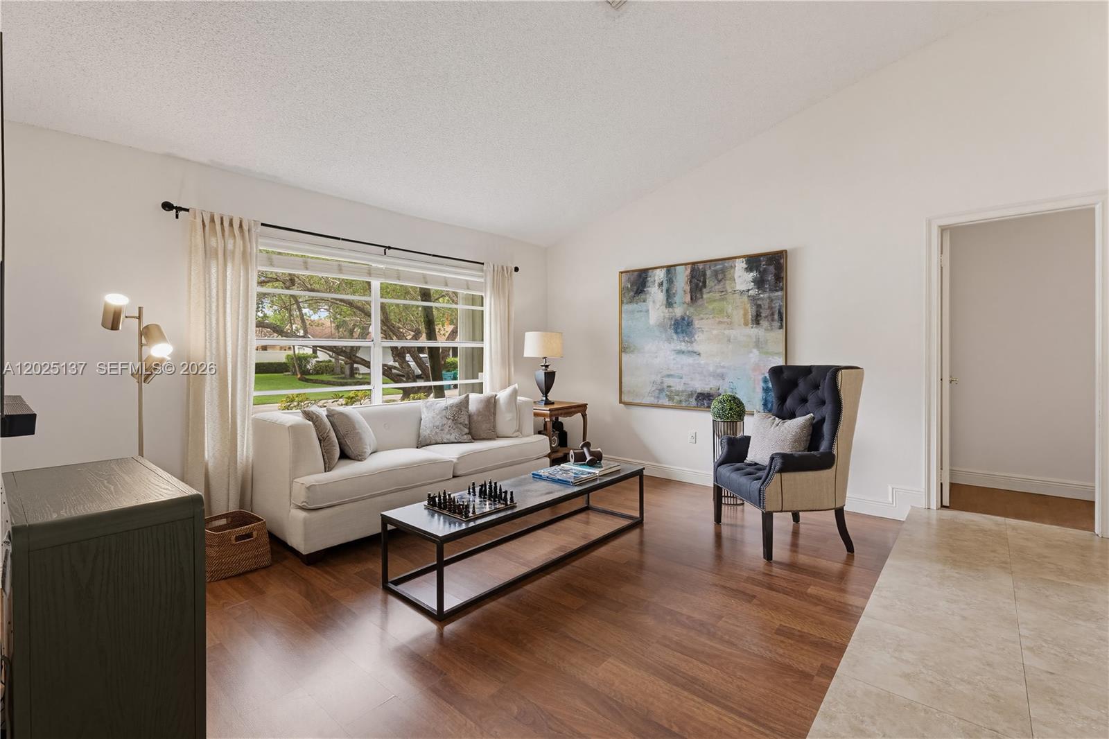 11480 SW 96th Ter Miami, FL 33176