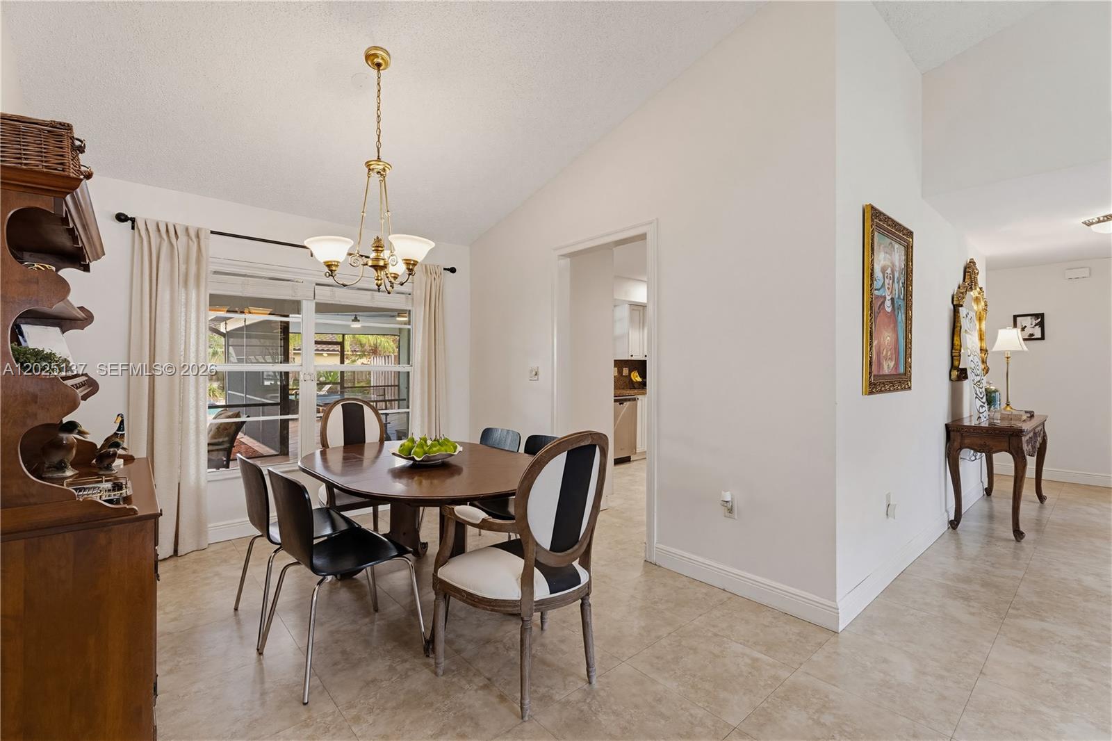 11480 SW 96th Ter Miami, FL 33176
