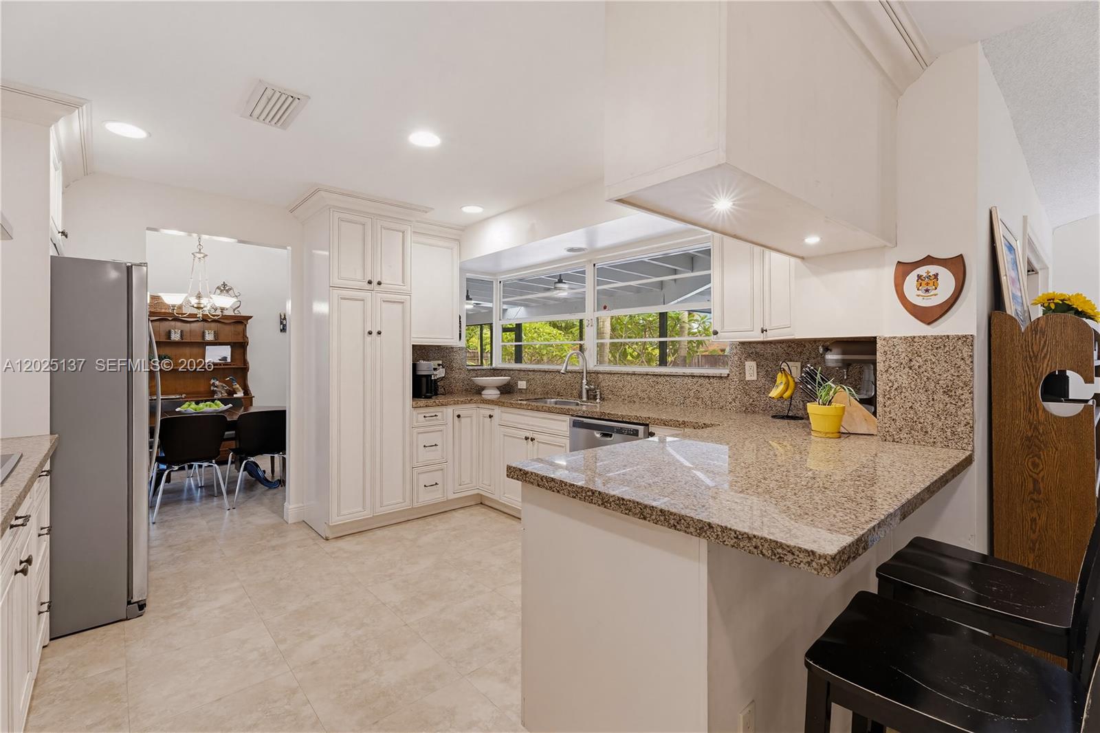 11480 SW 96th Ter Miami, FL 33176