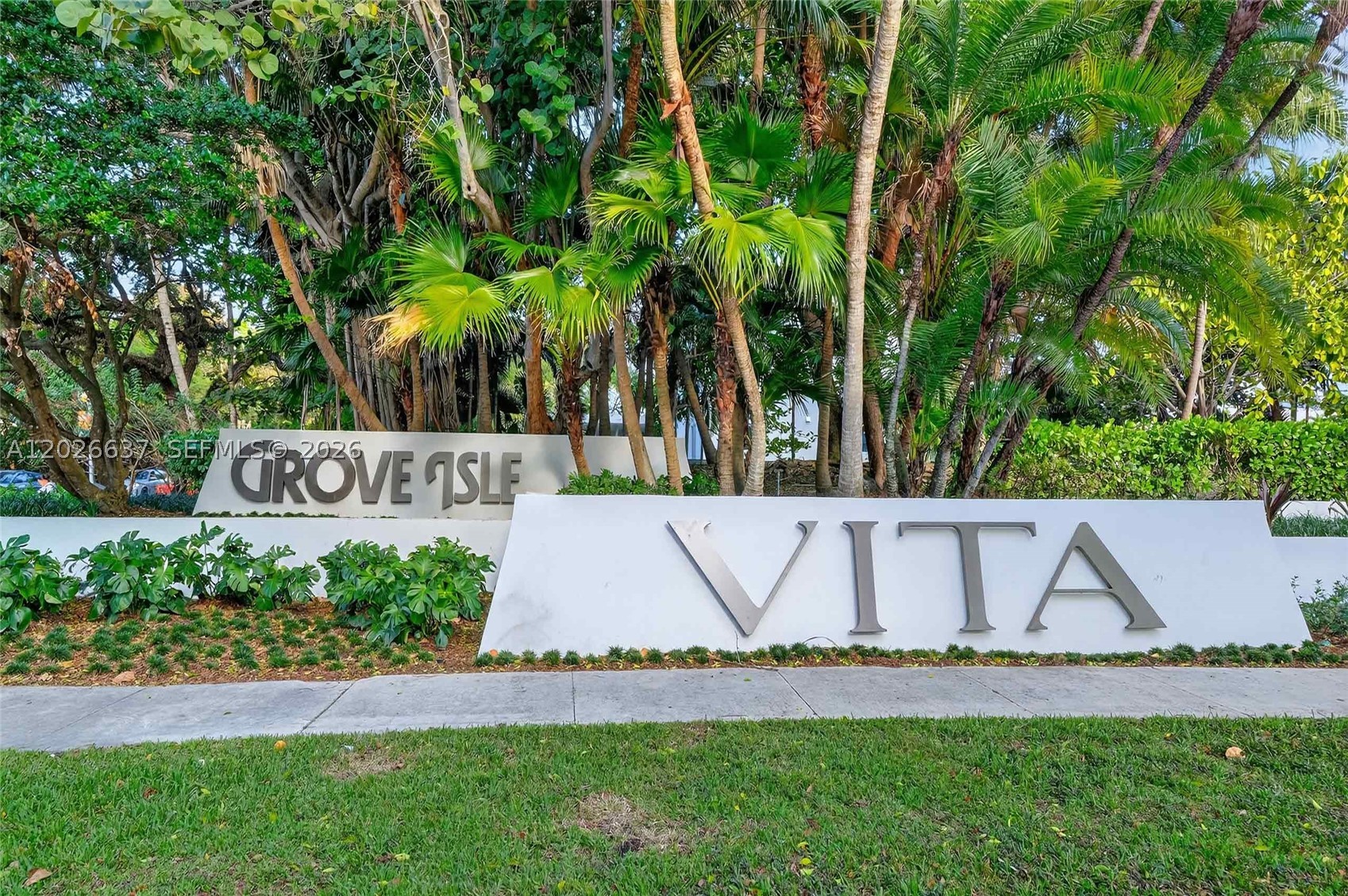 image Two Grove Isle1