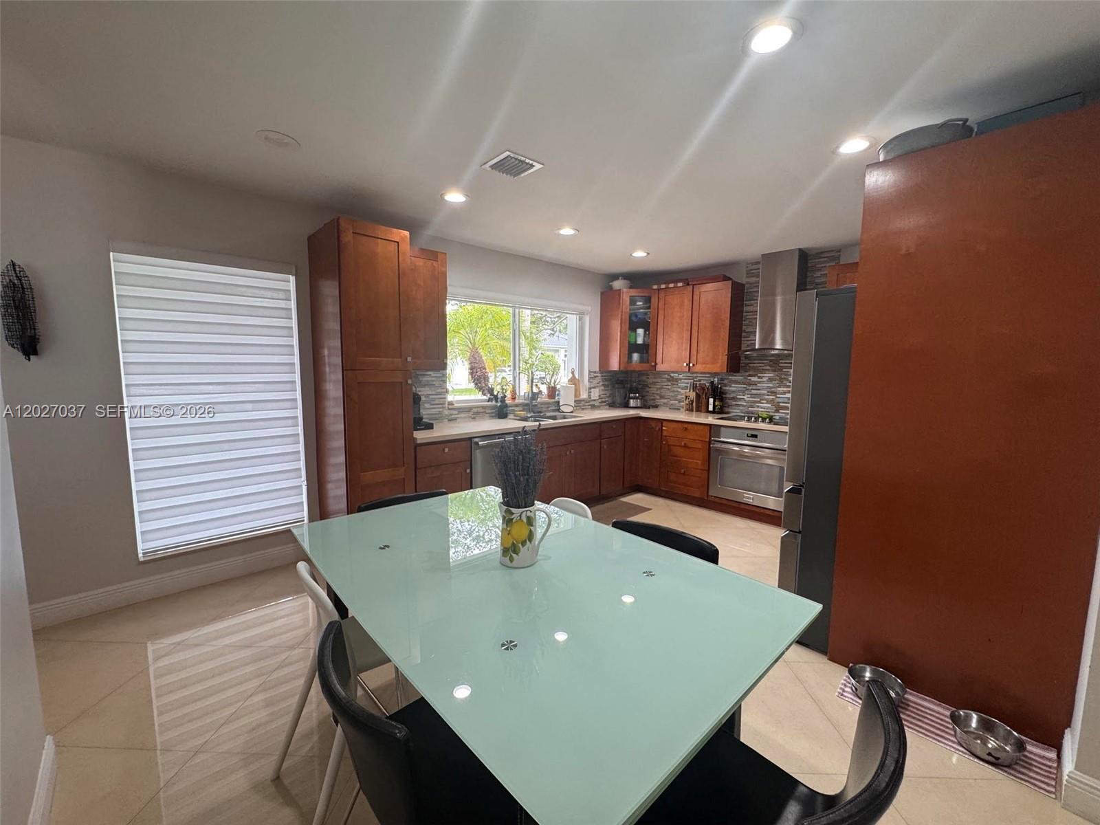 12800 SW 82nd Ct Pinecrest, FL 33156