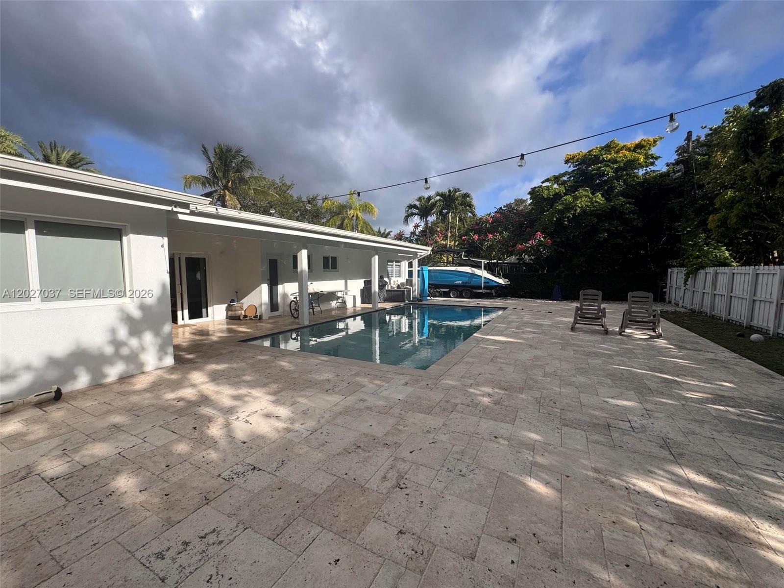 12800 SW 82nd Ct Pinecrest, FL 33156
