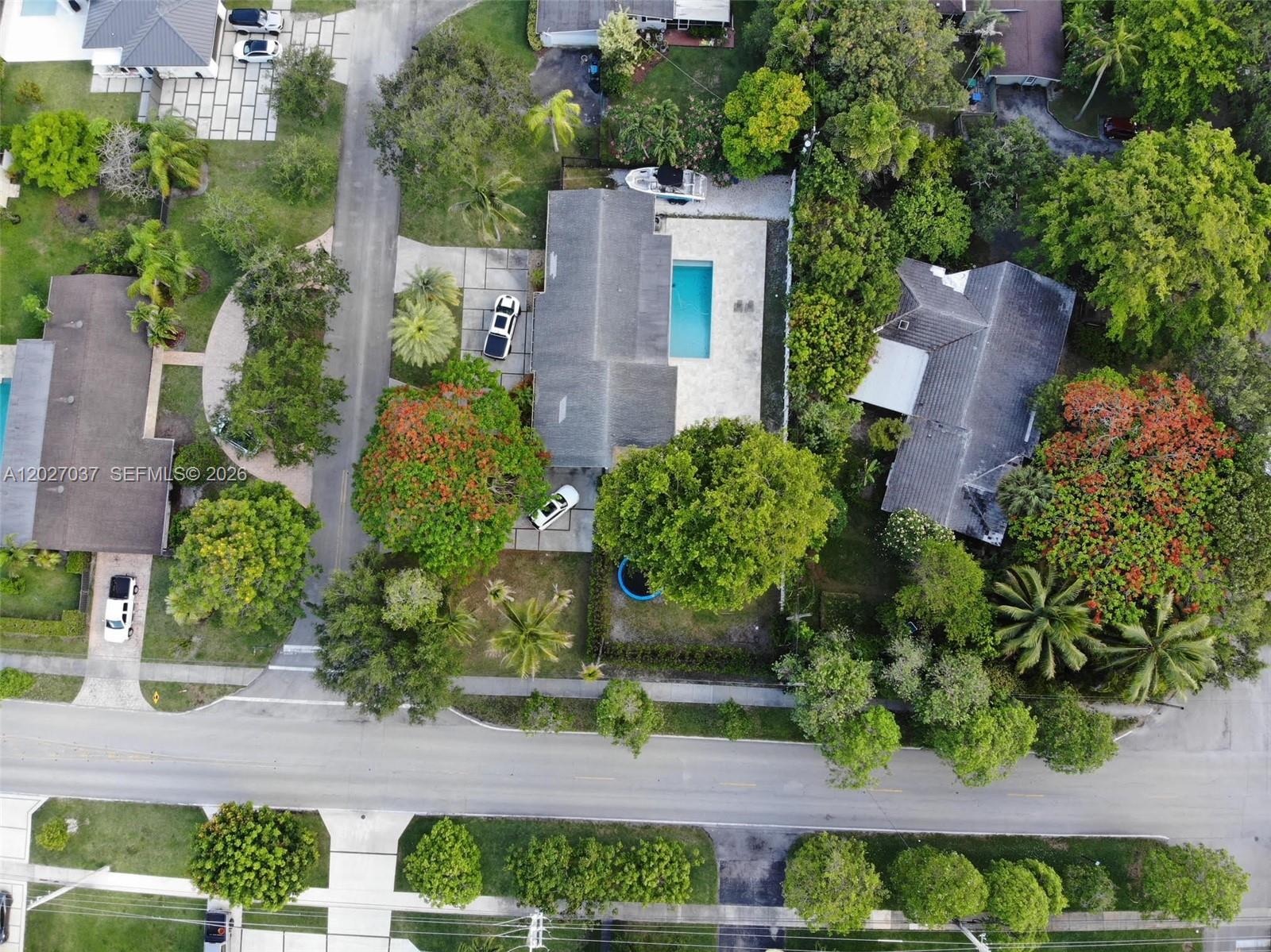 12800 SW 82nd Ct Pinecrest, FL 33156