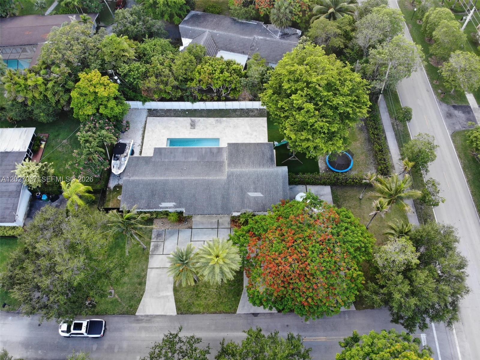12800 SW 82nd Ct Pinecrest, FL 33156