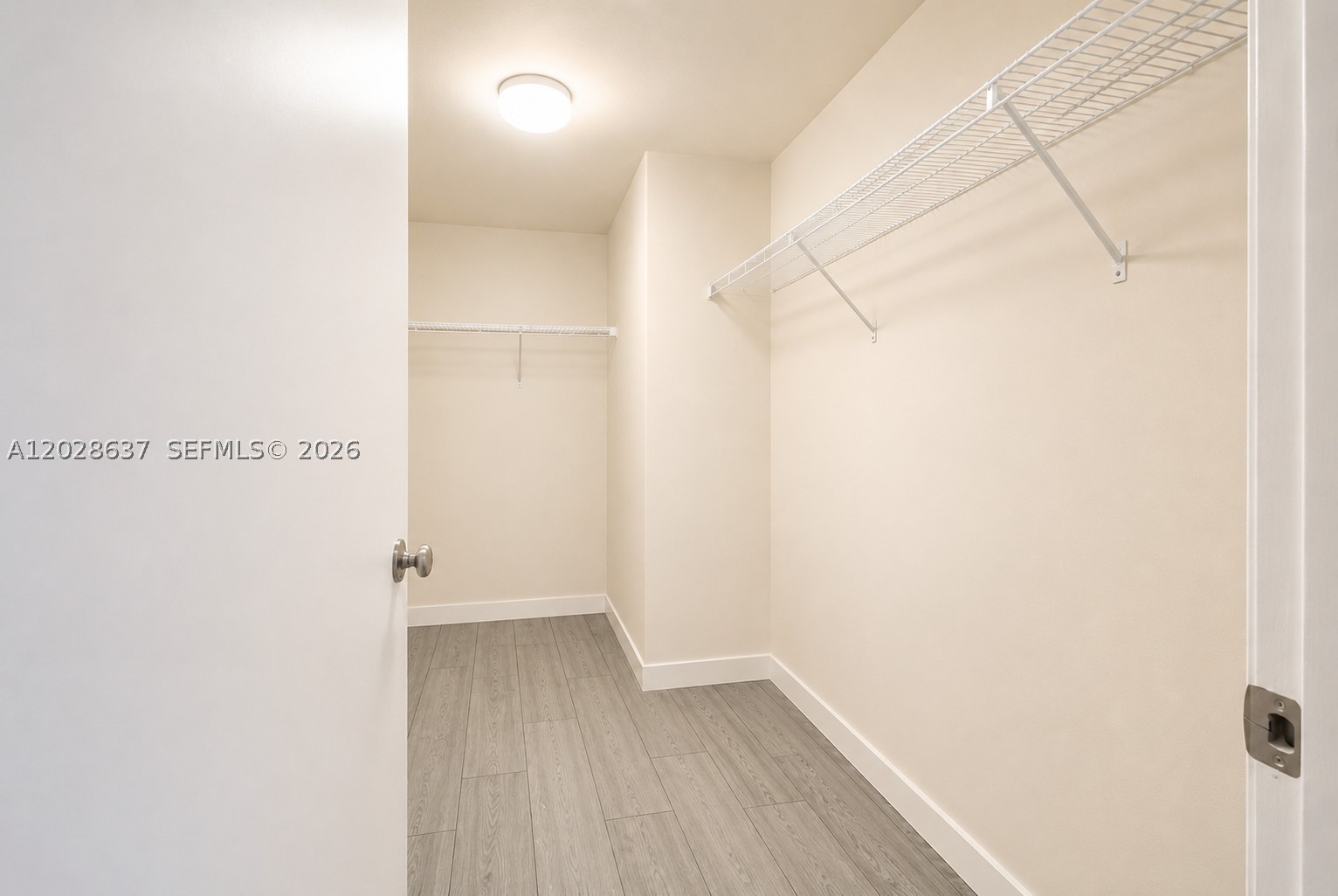 image Nine at Mary Brickell Village16